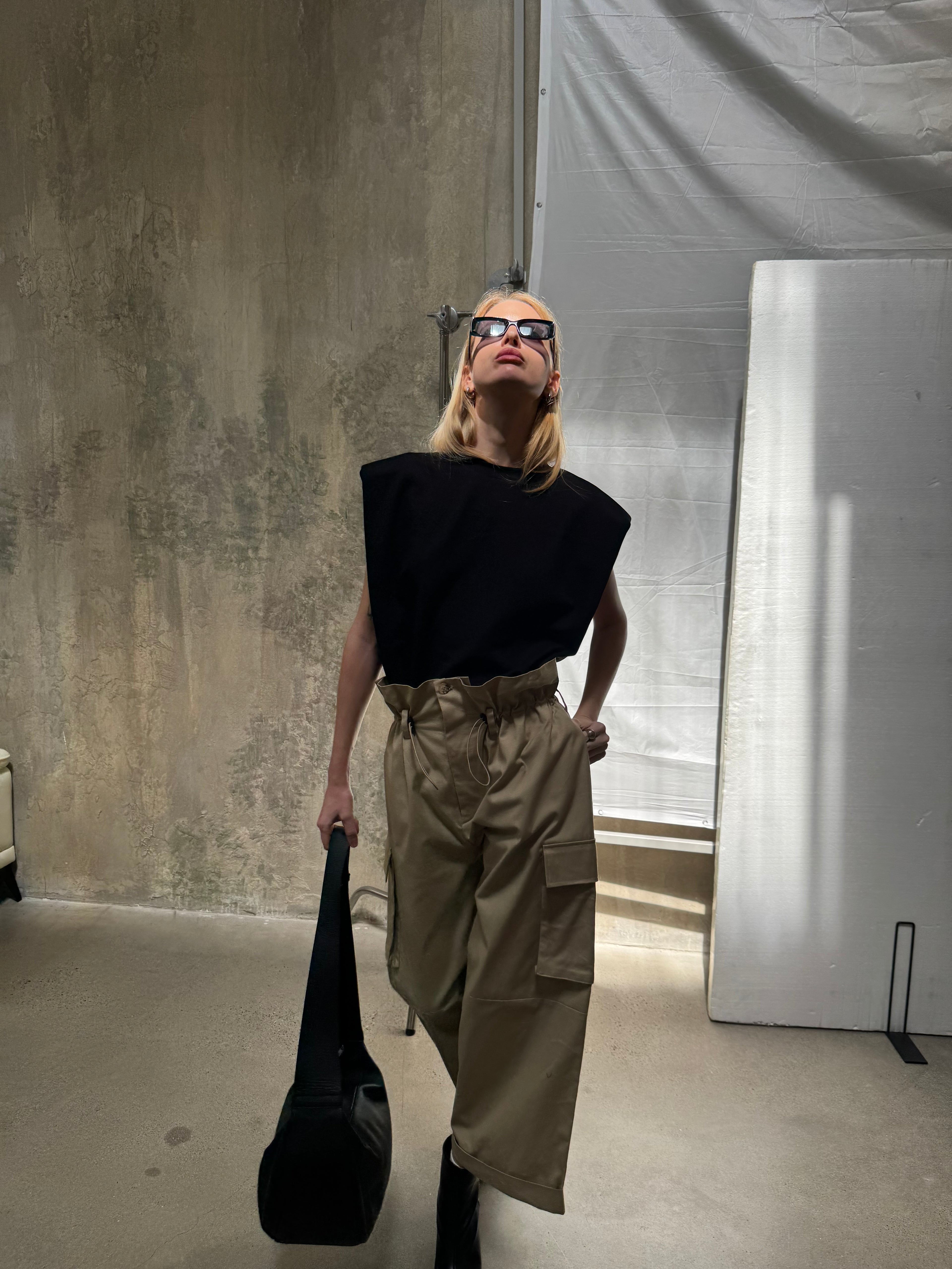 A REVIVE LOOK 19