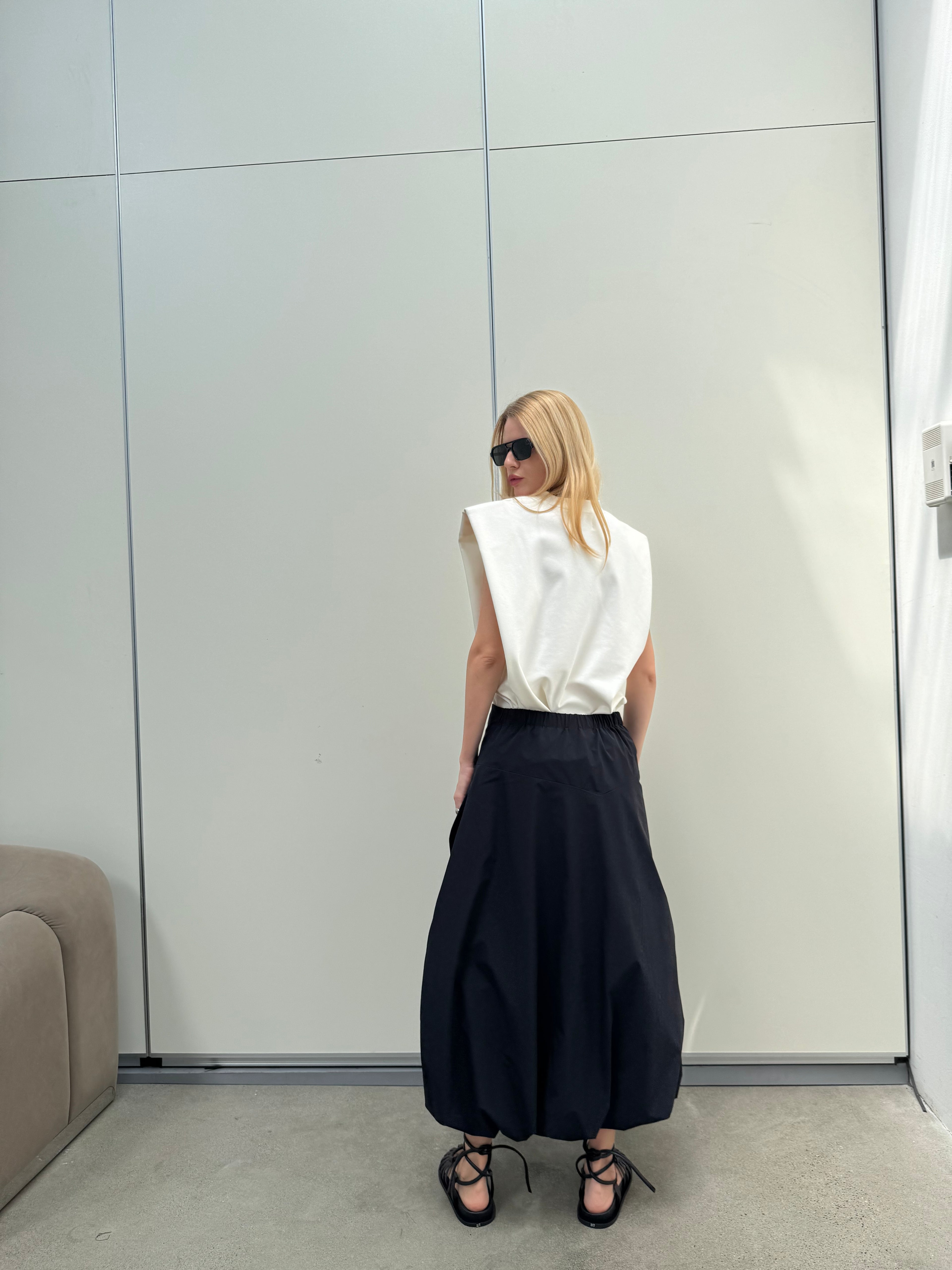 A REVIVE LOOK 10