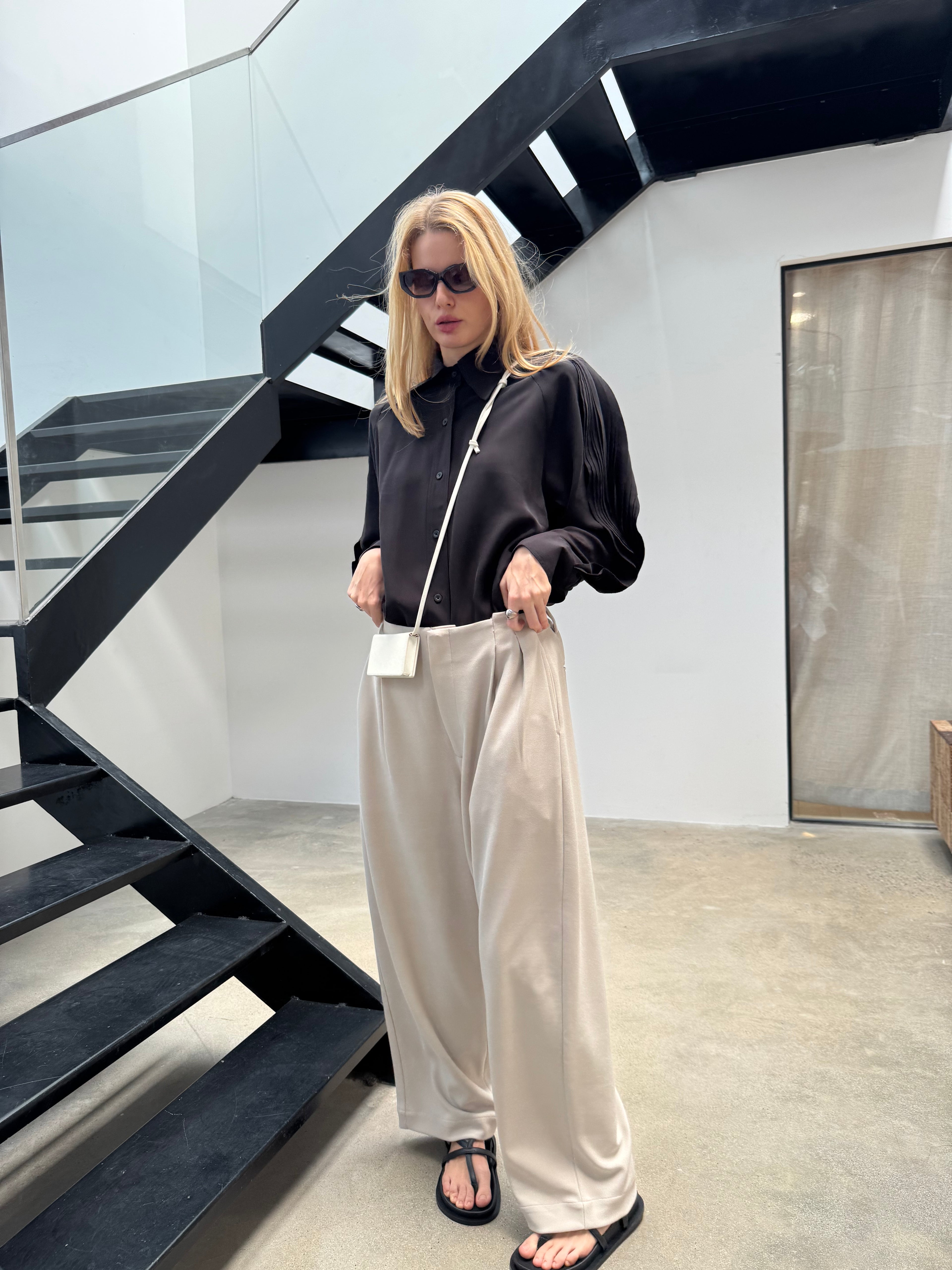 A REVIVE LOOK 20