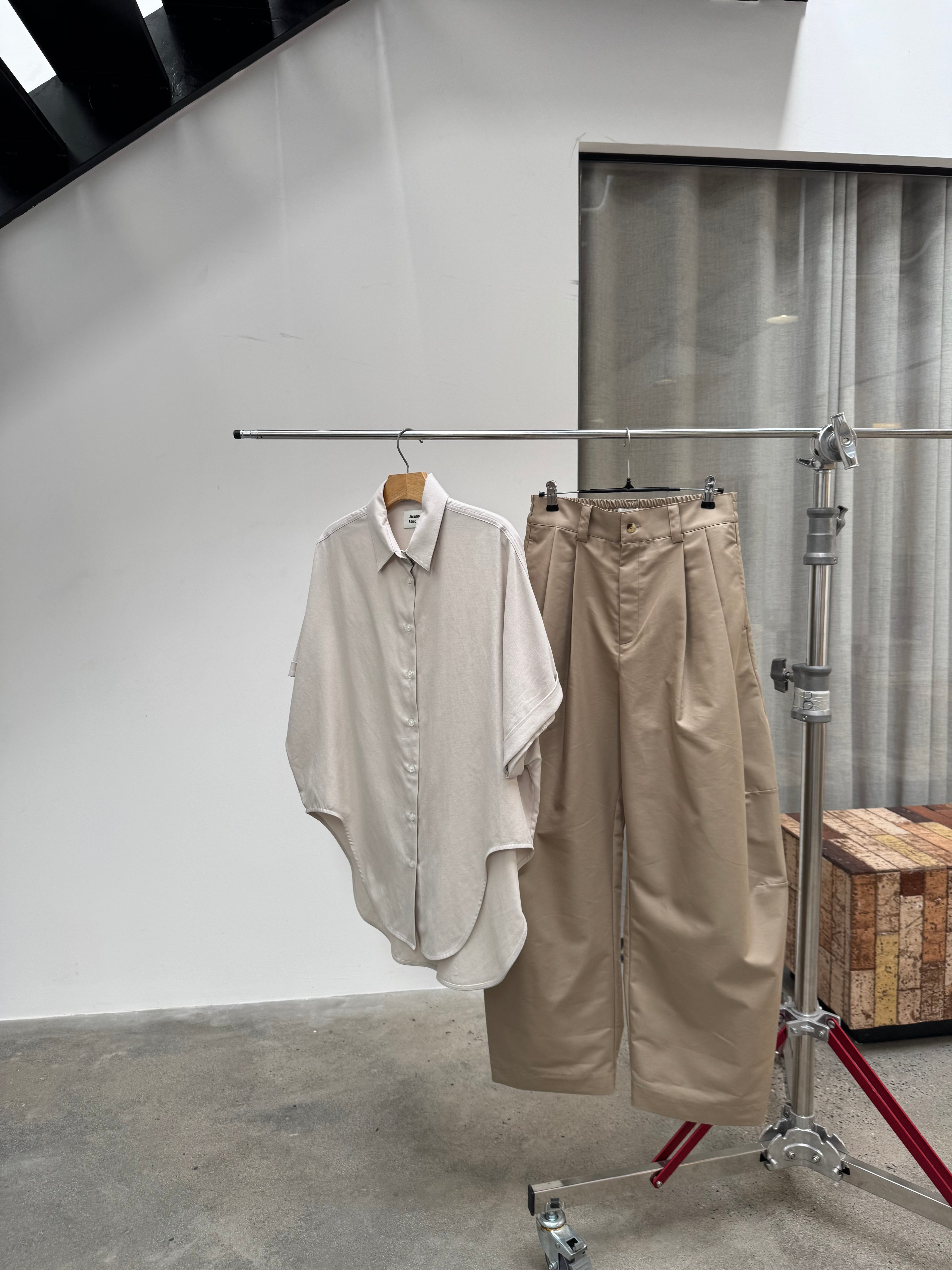 A REVIVE LOOK 05