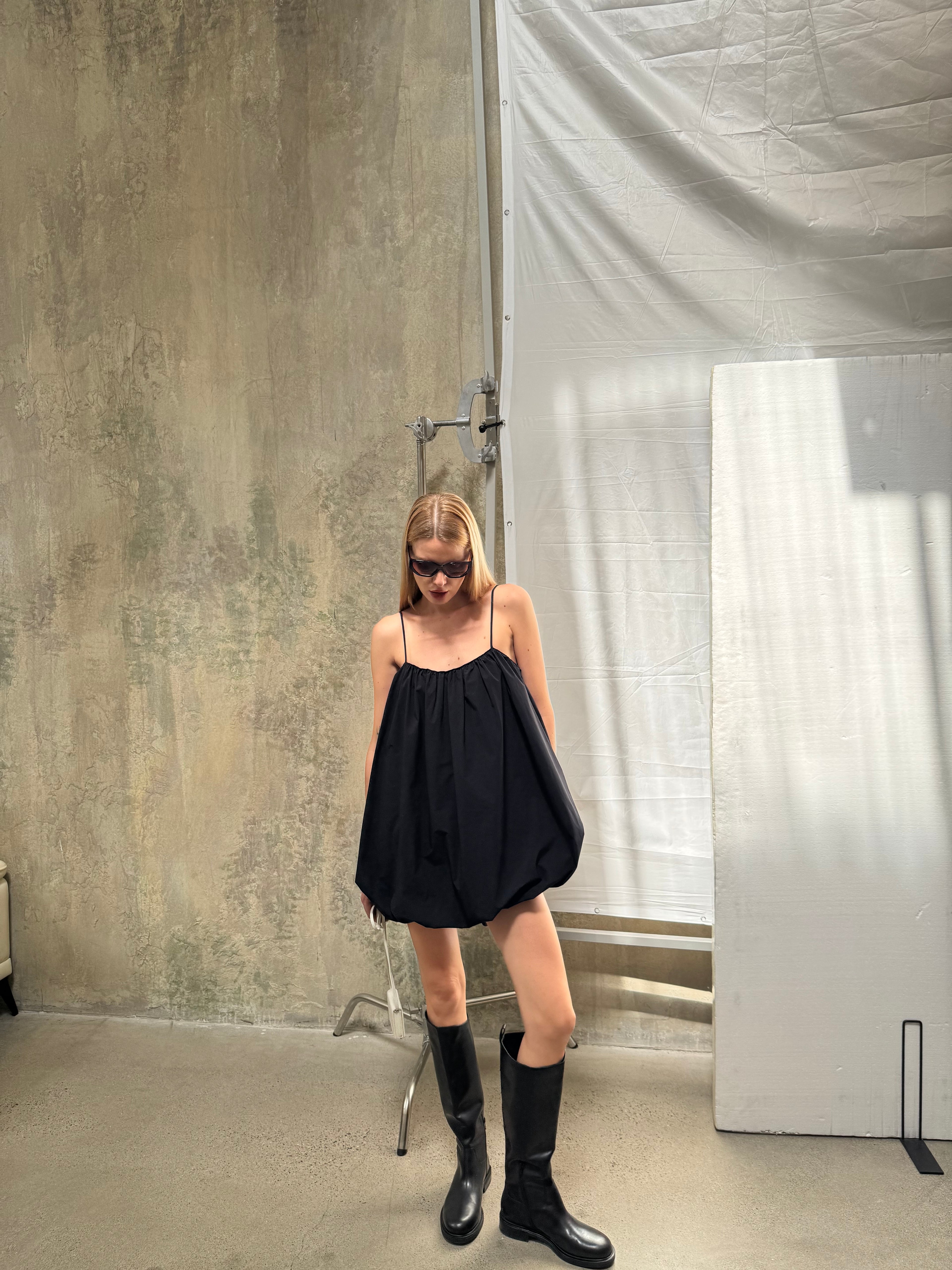 A REVIVE LOOK 24