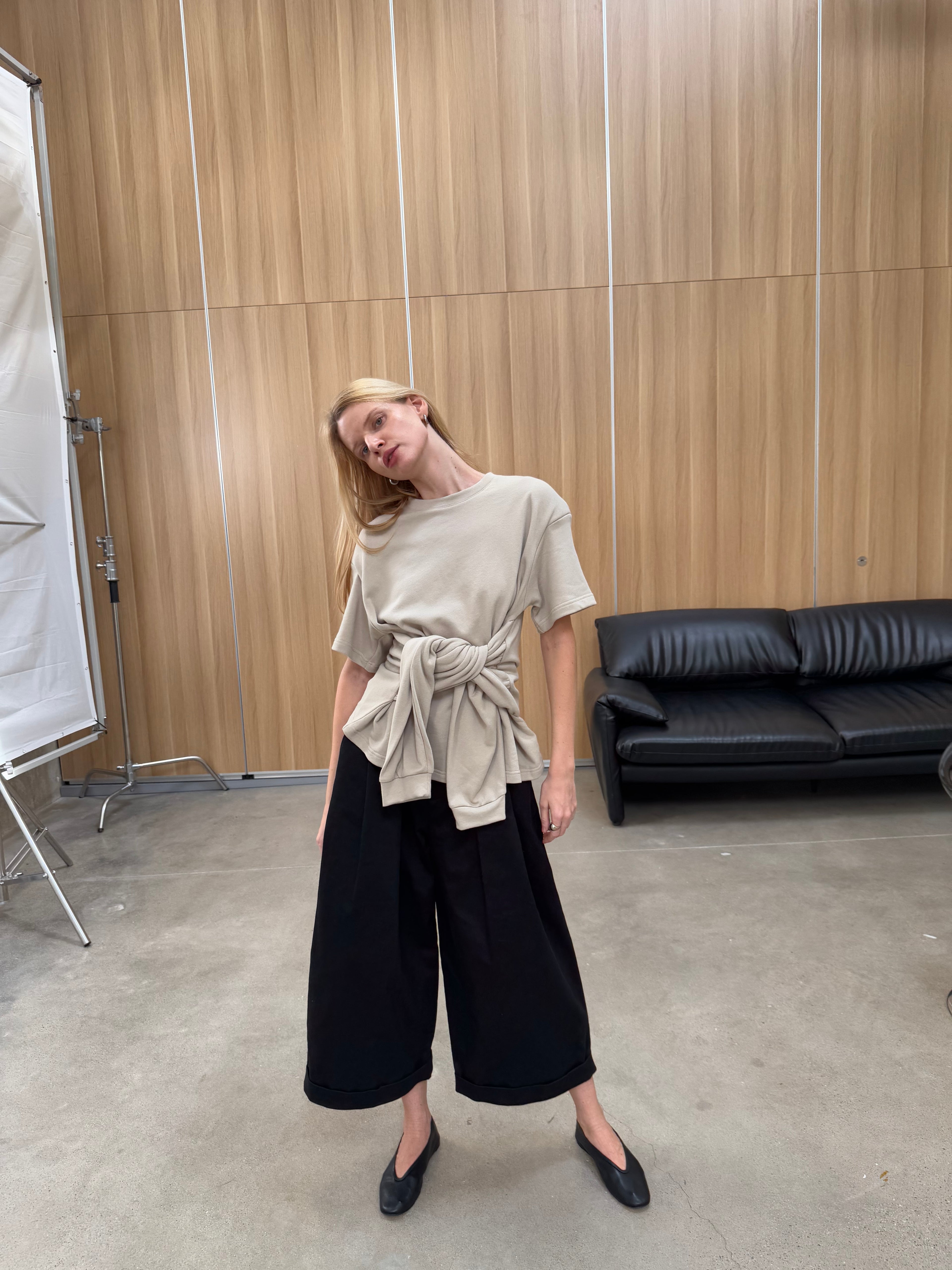 A REVIVE LOOK 04