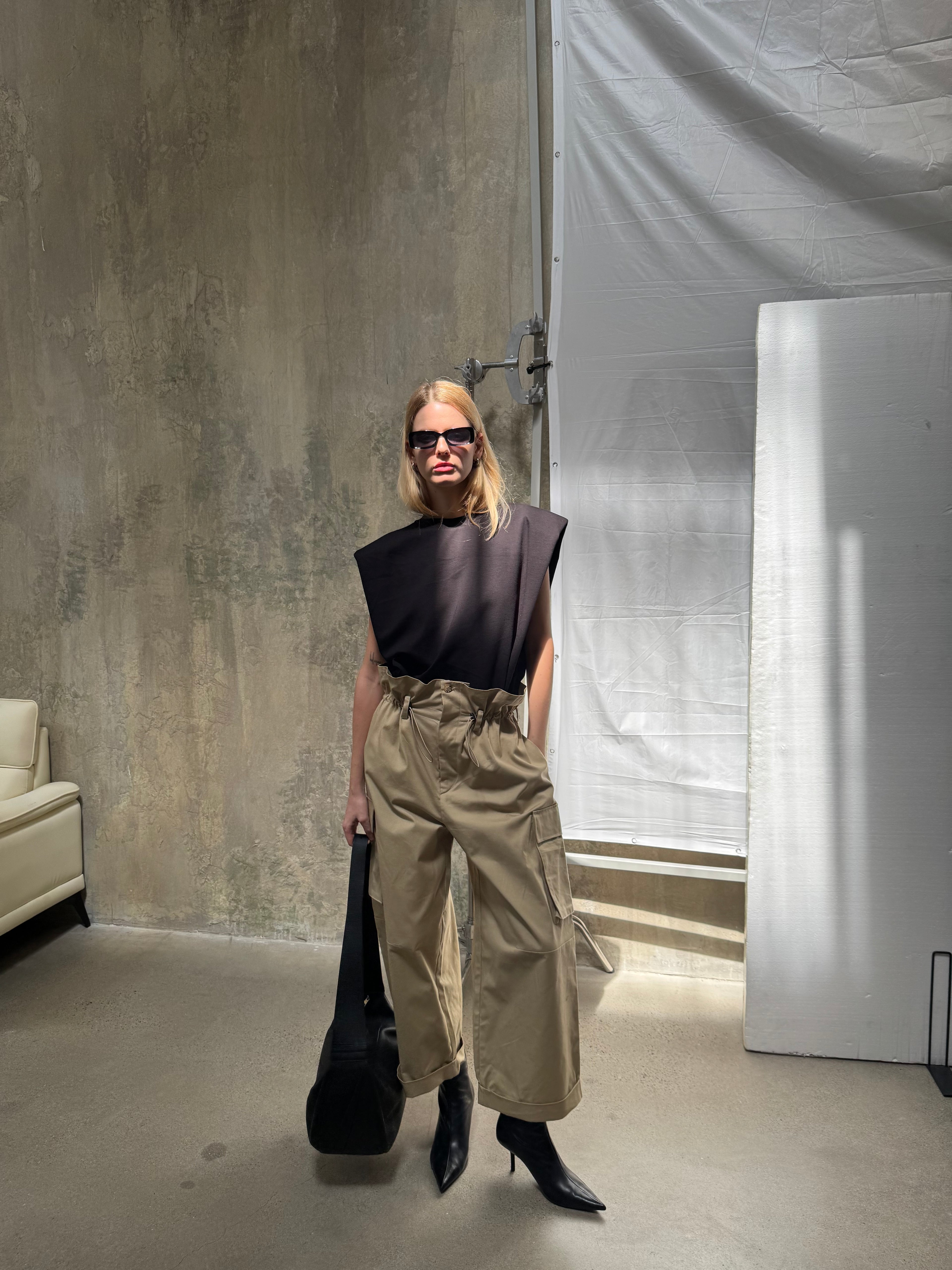 A REVIVE LOOK 19