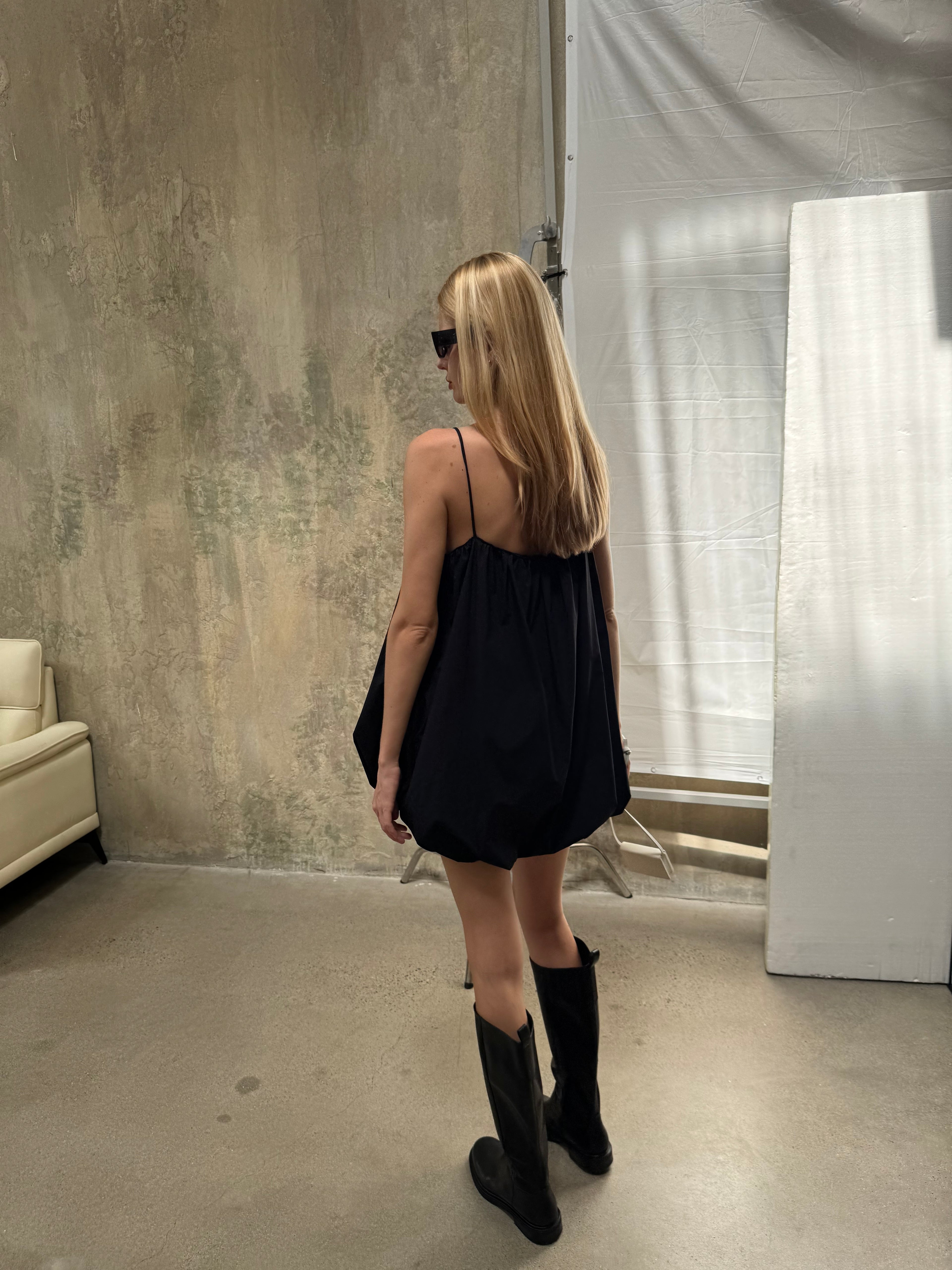 A REVIVE LOOK 24