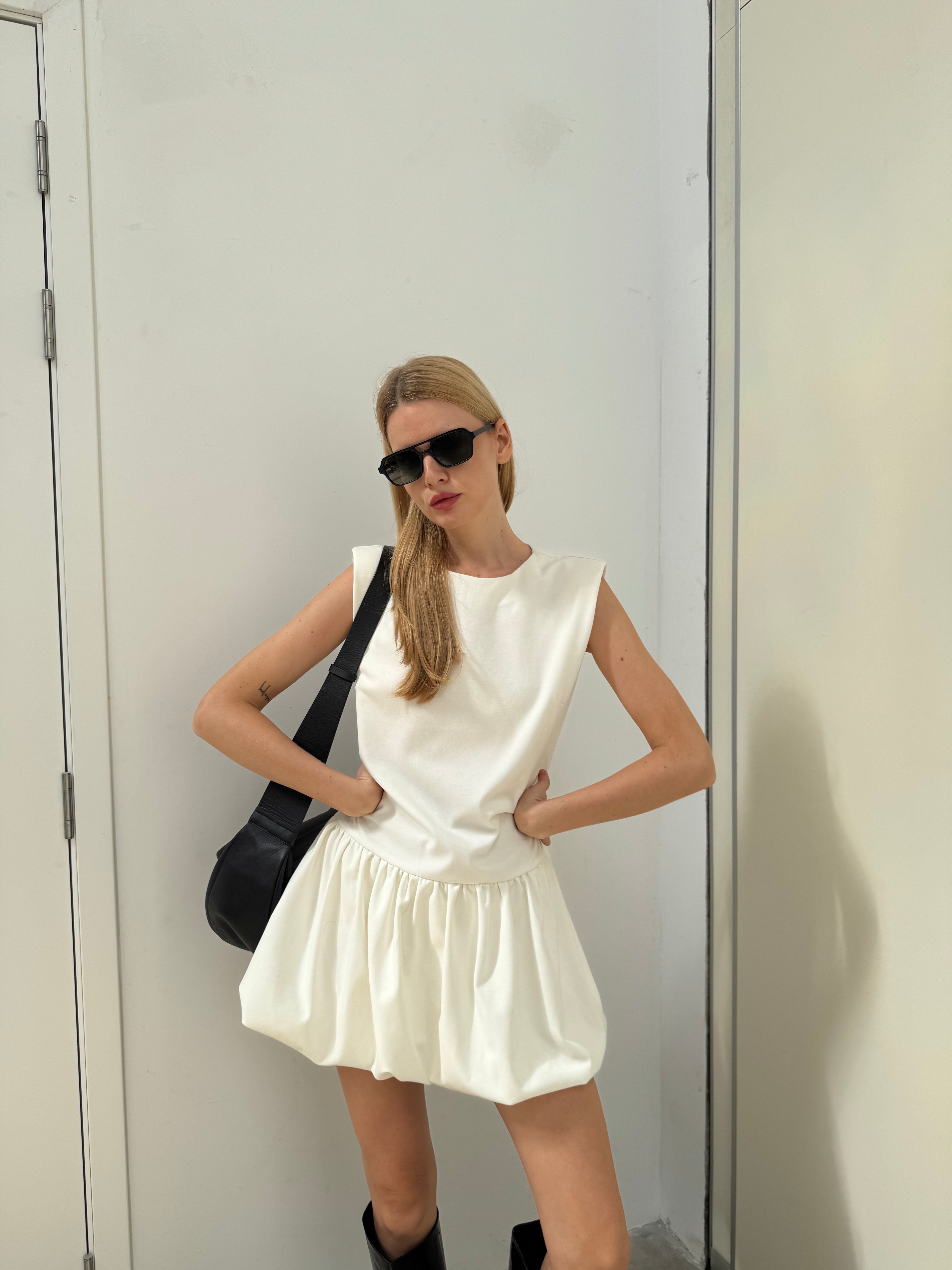 A REVIVE LOOK 29