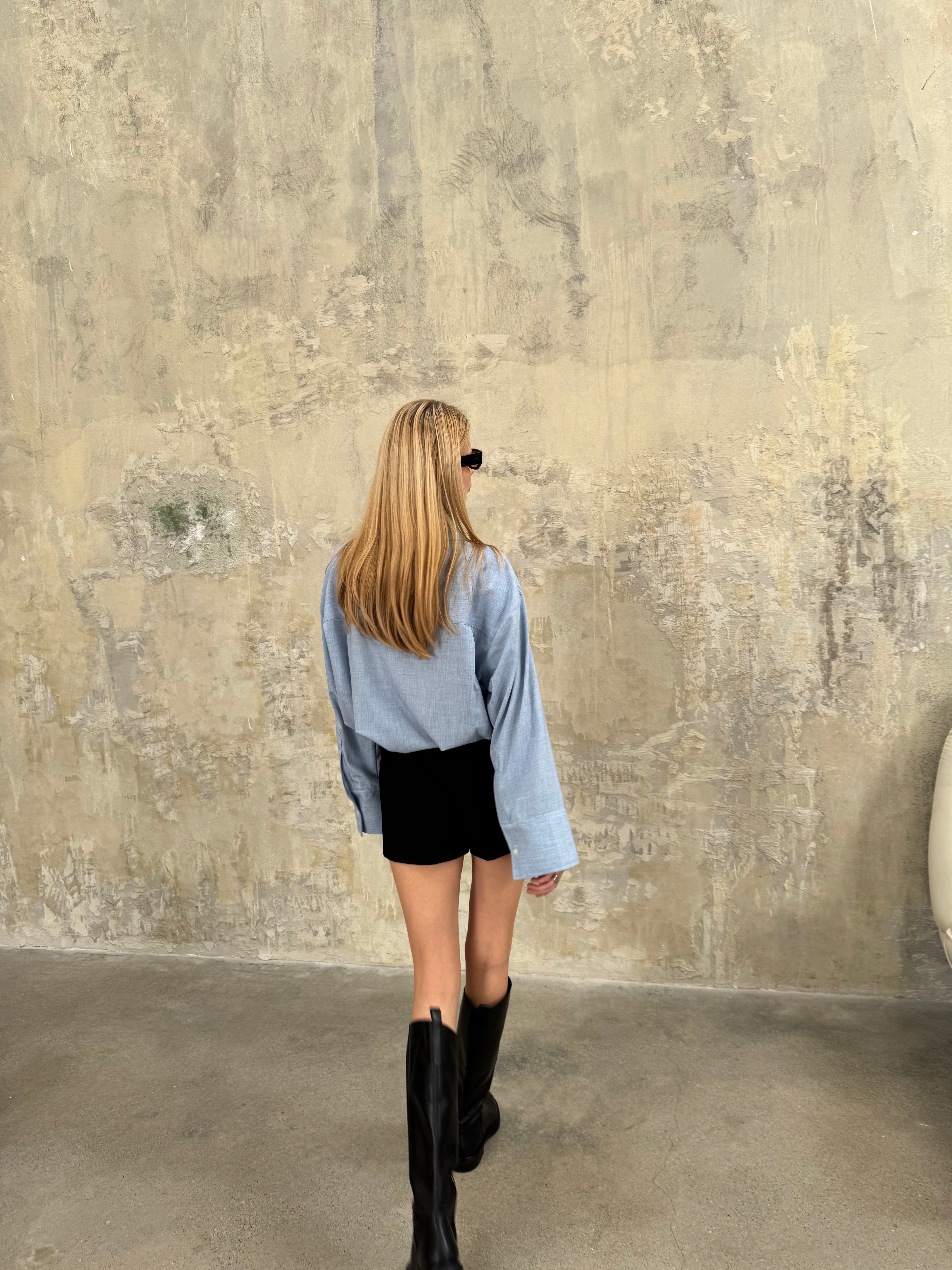 A REVIVE LOOK 14