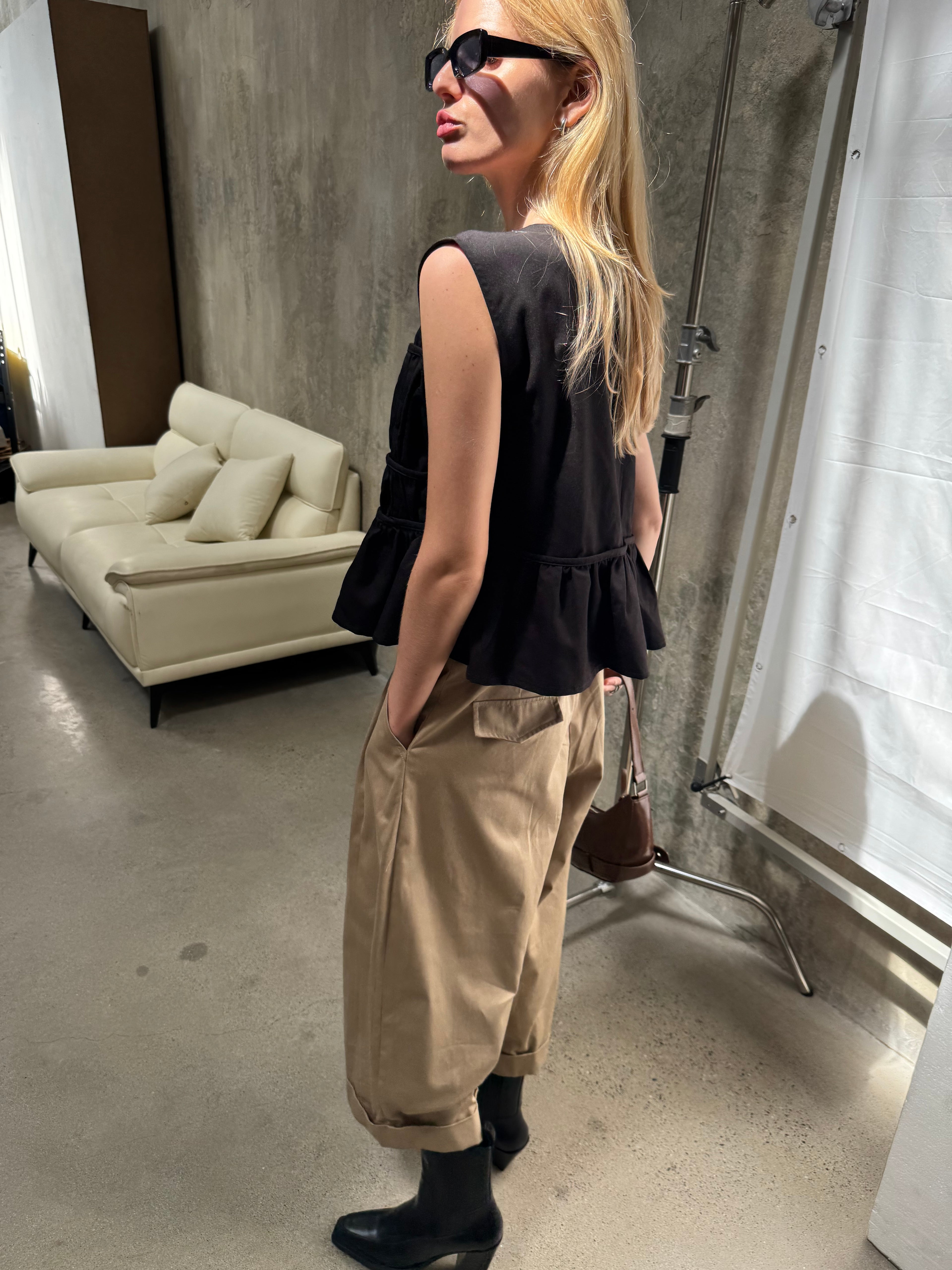 A REVIVE LOOK 11