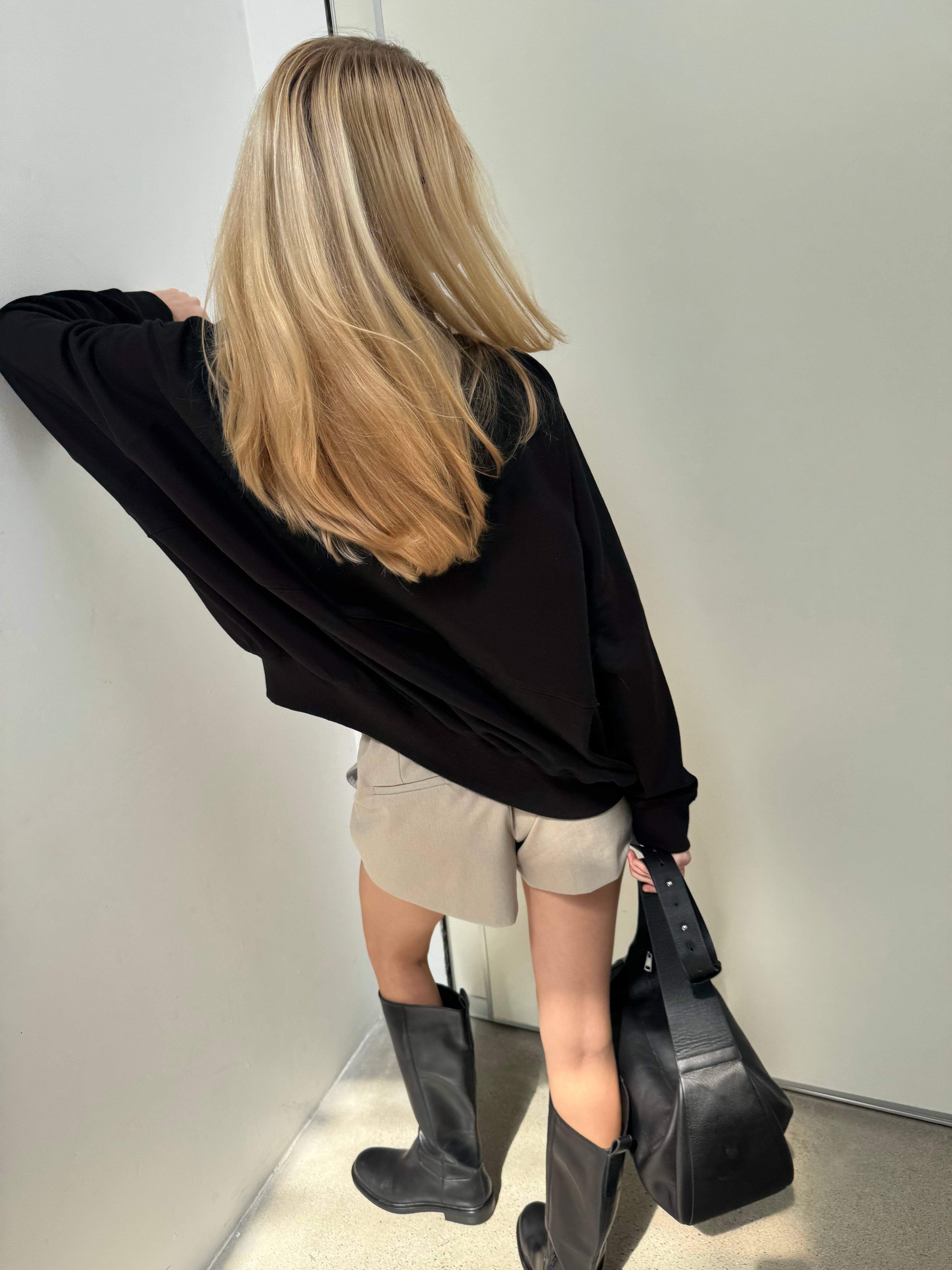 A REVIVE LOOK 27