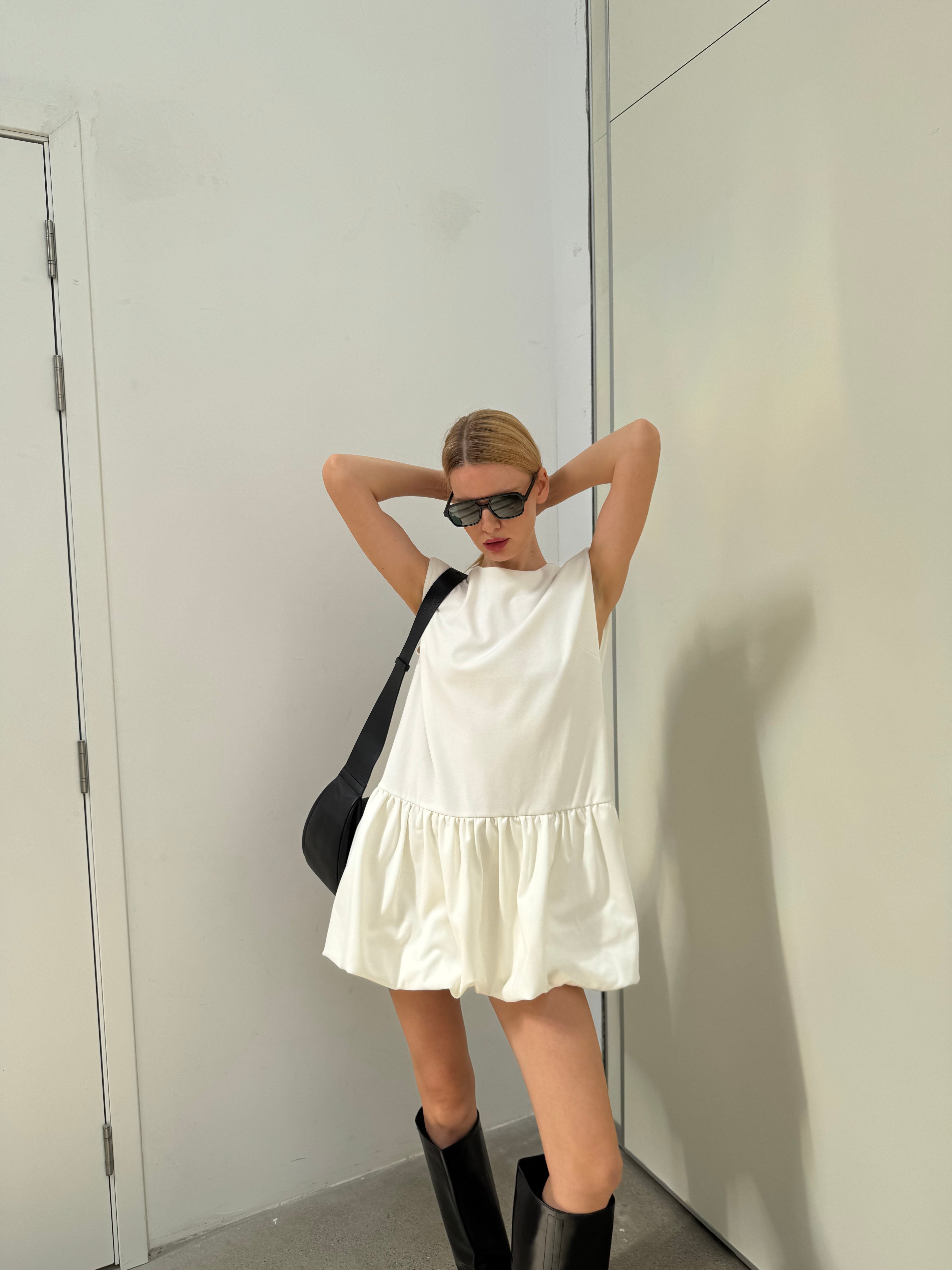 A REVIVE LOOK 29