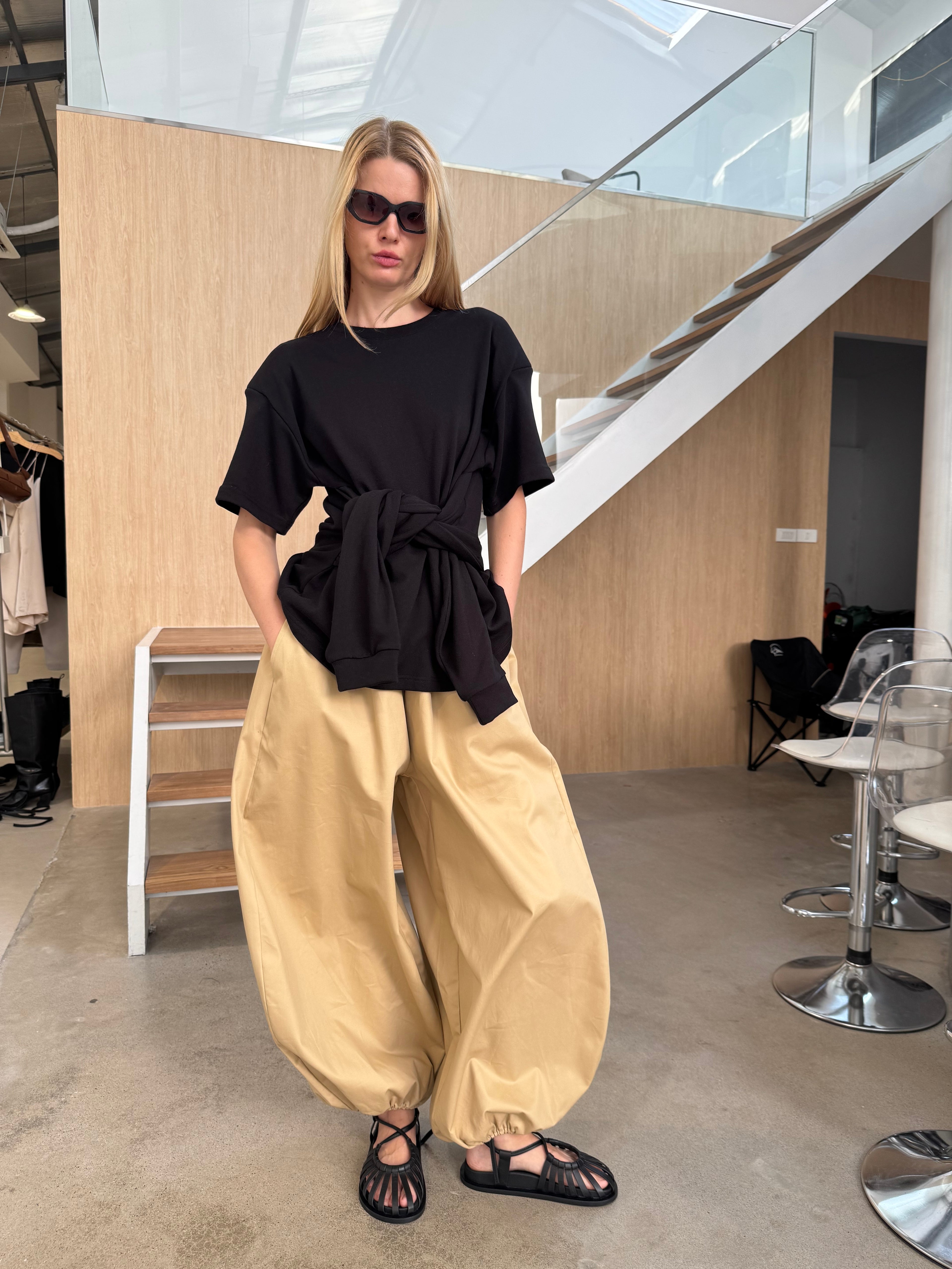 A REVIVE LOOK 13