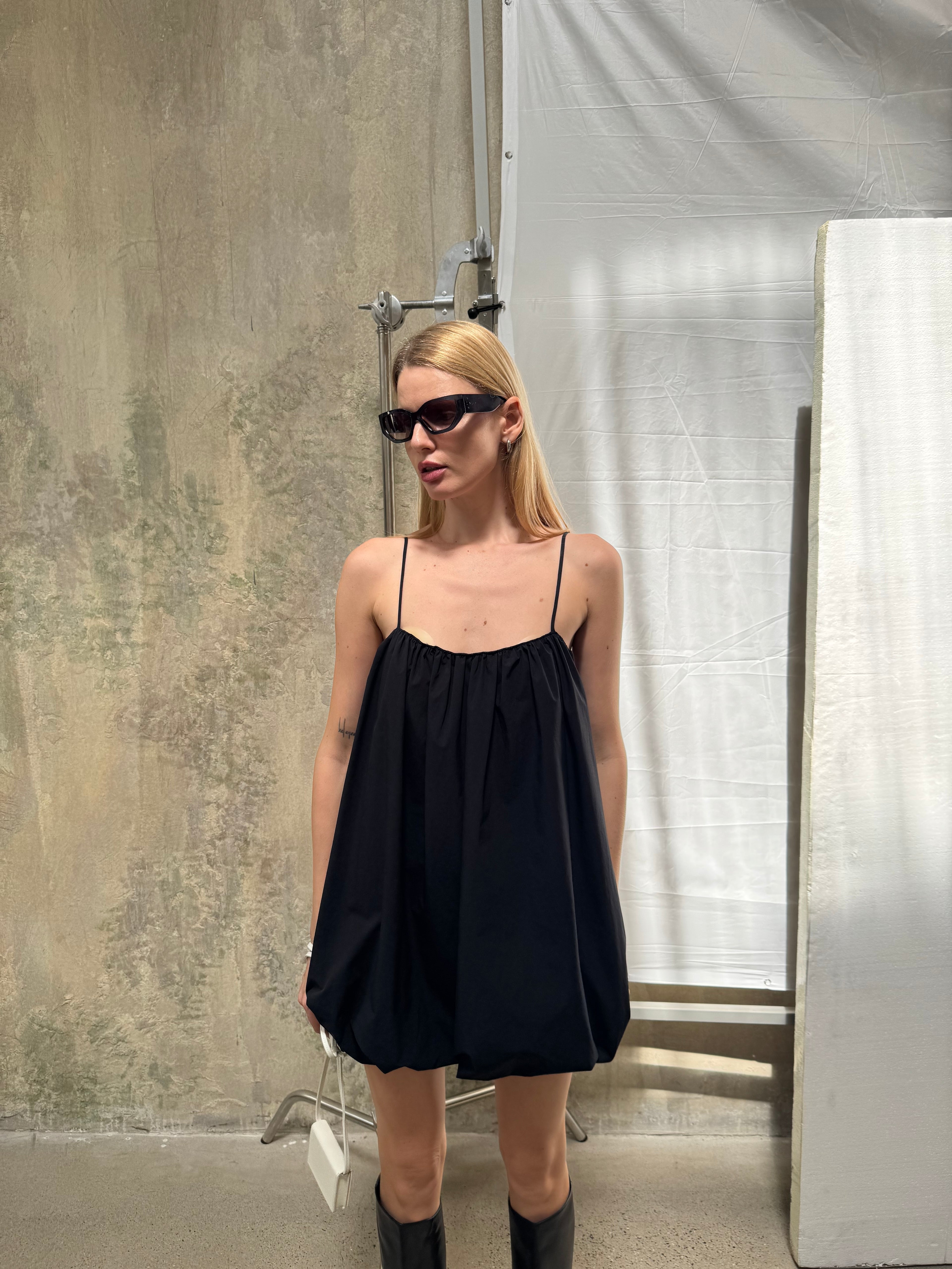 A REVIVE LOOK 24