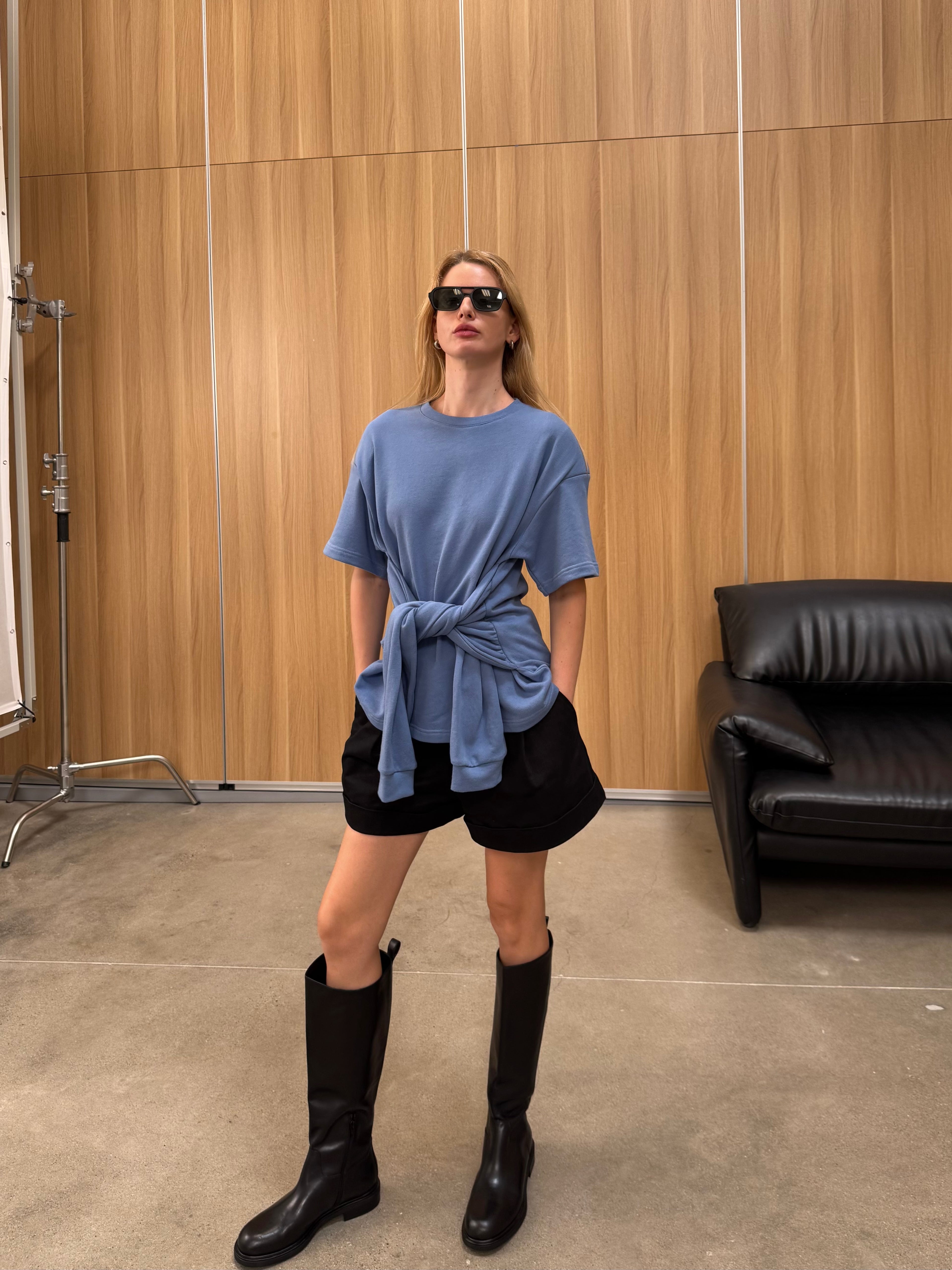 A REVIVE LOOK 23