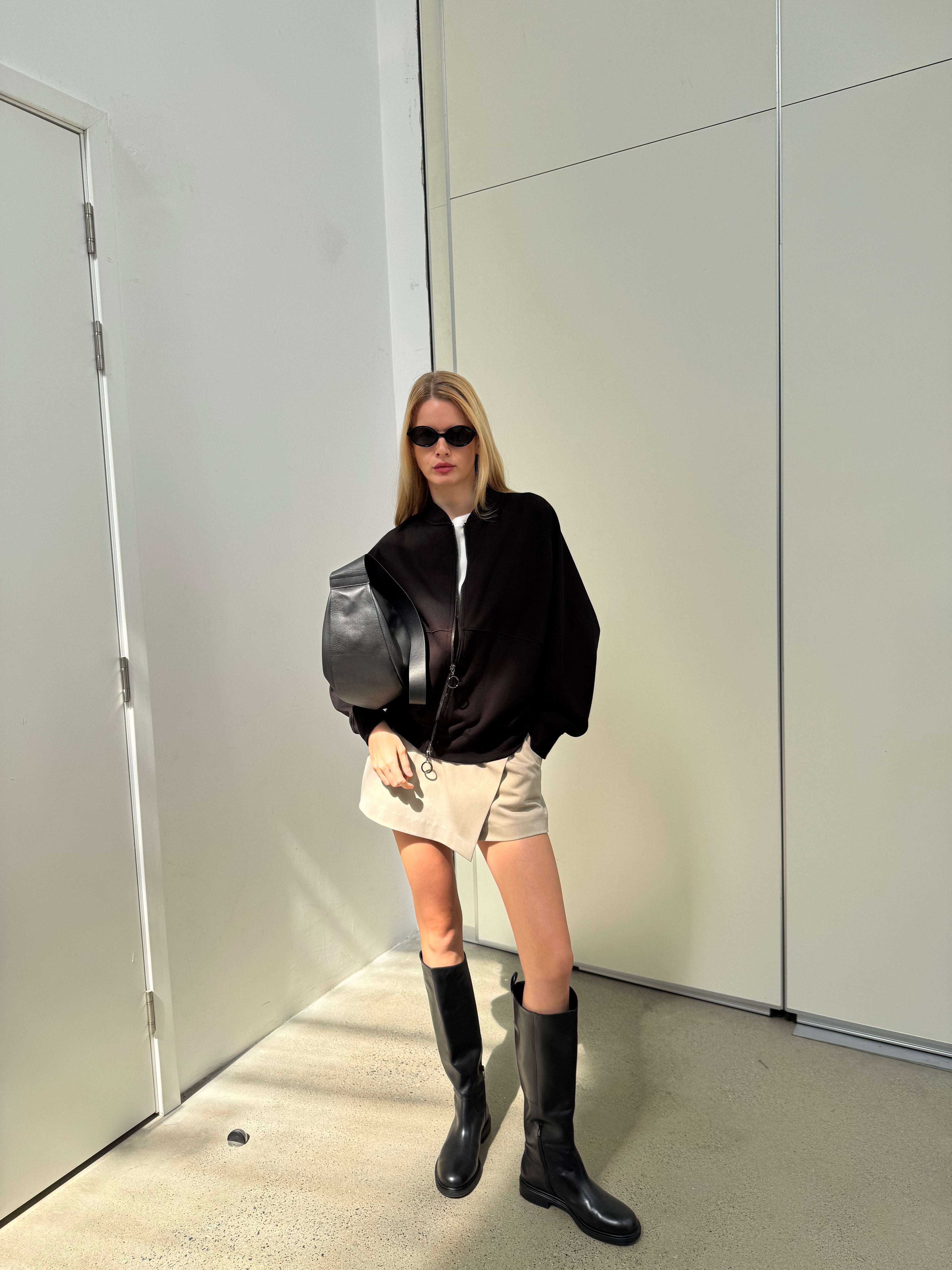 A REVIVE LOOK 27