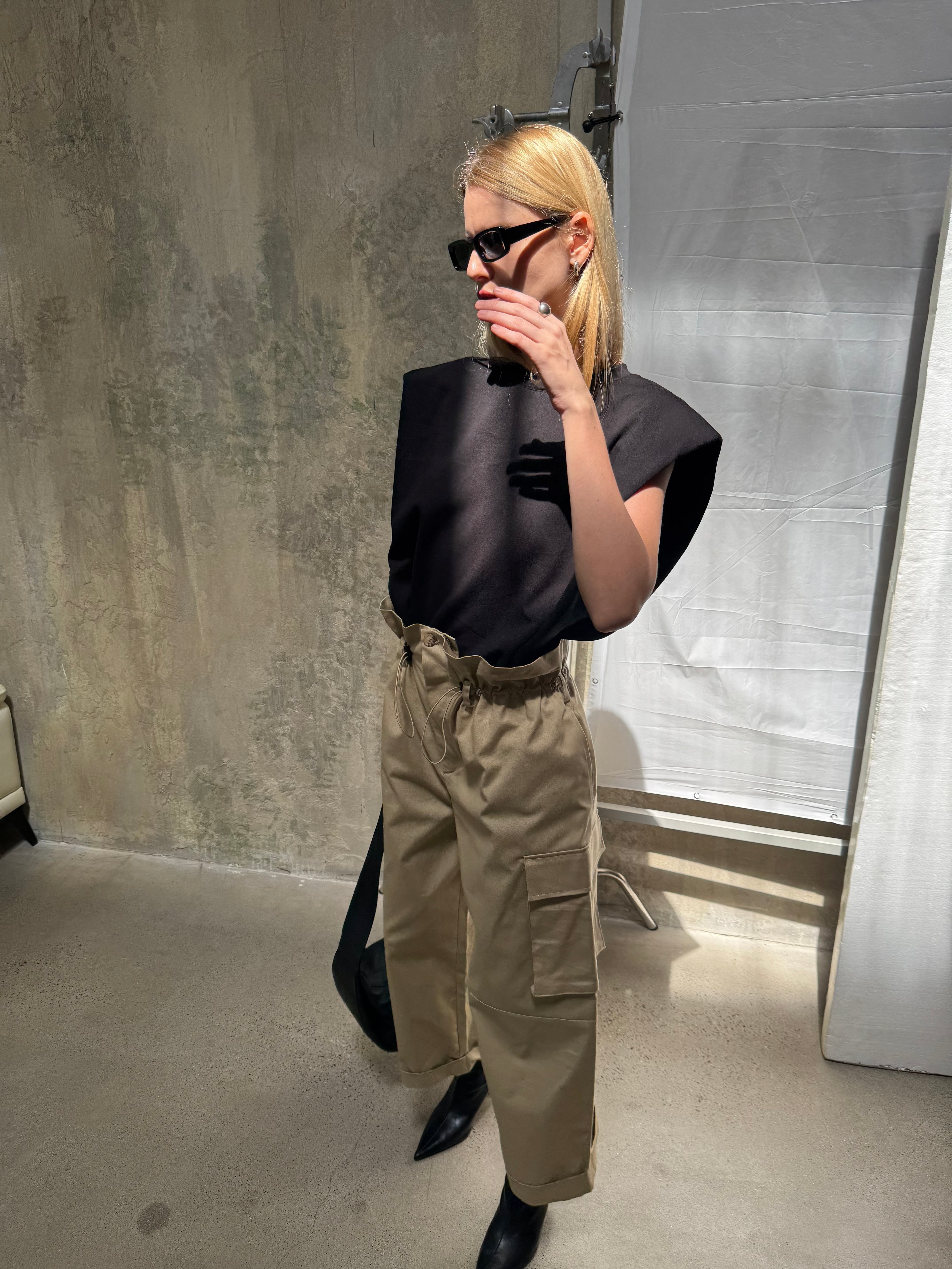 A REVIVE LOOK 19