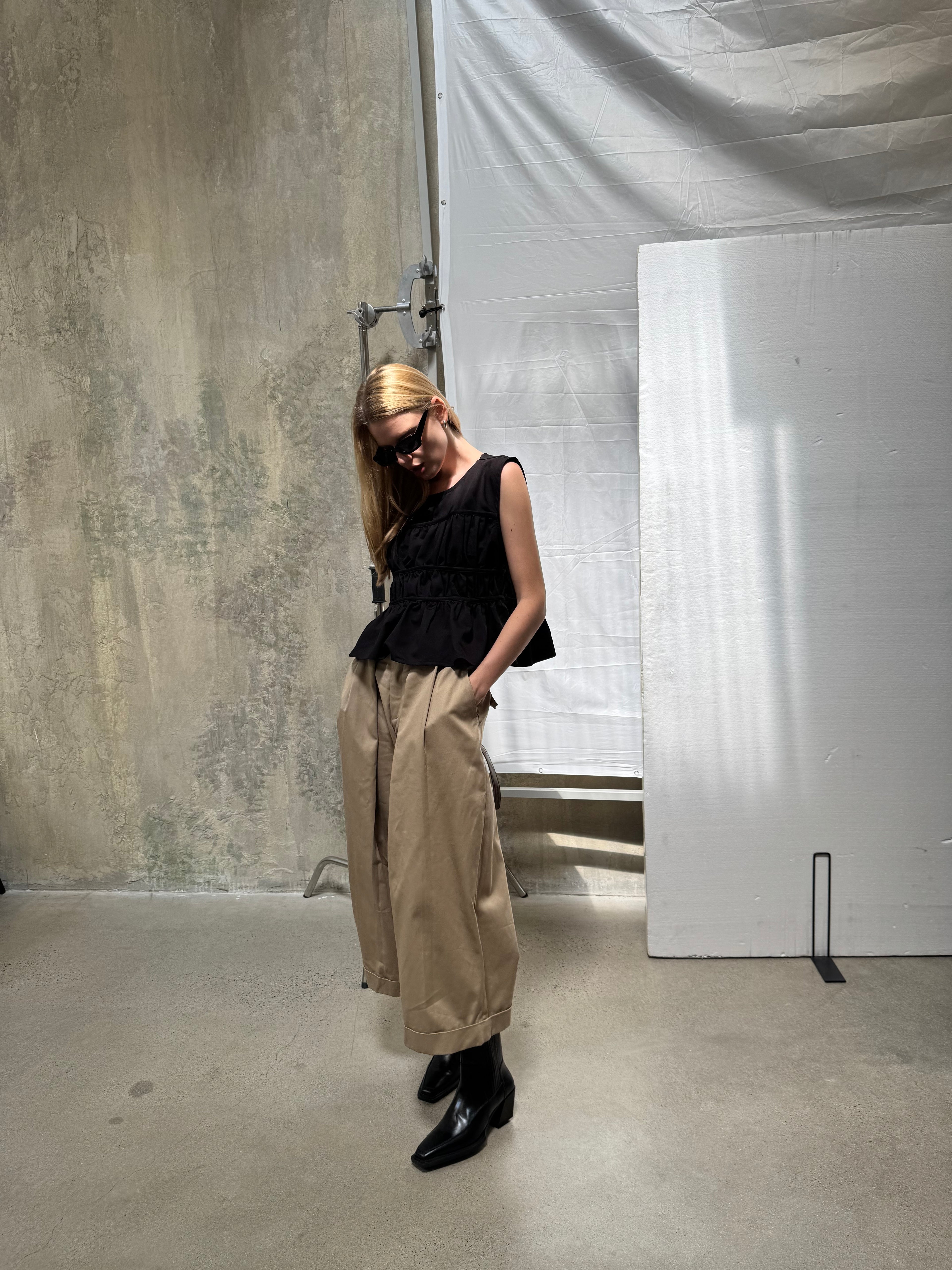 A REVIVE LOOK 11