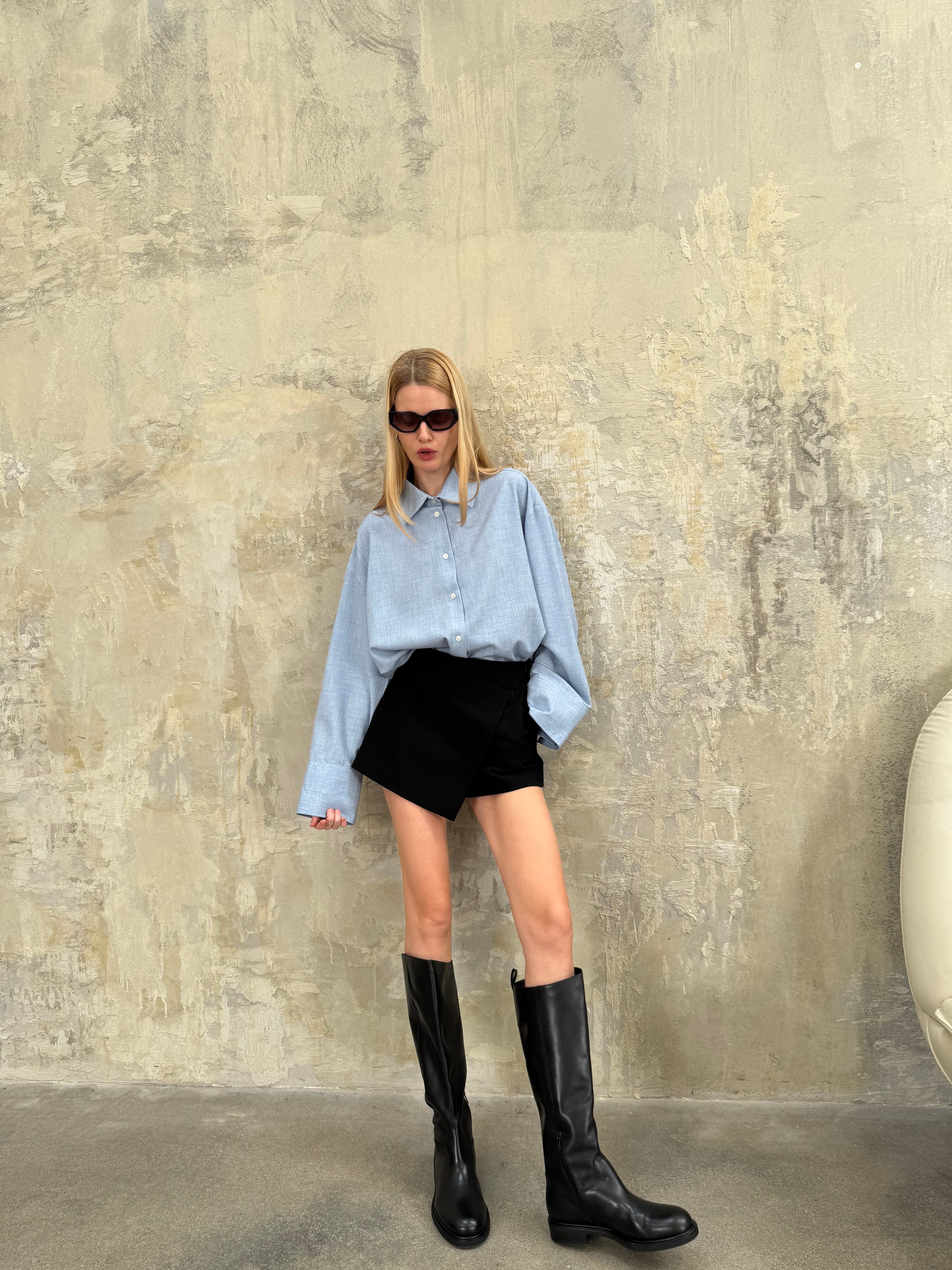 A REVIVE LOOK 14