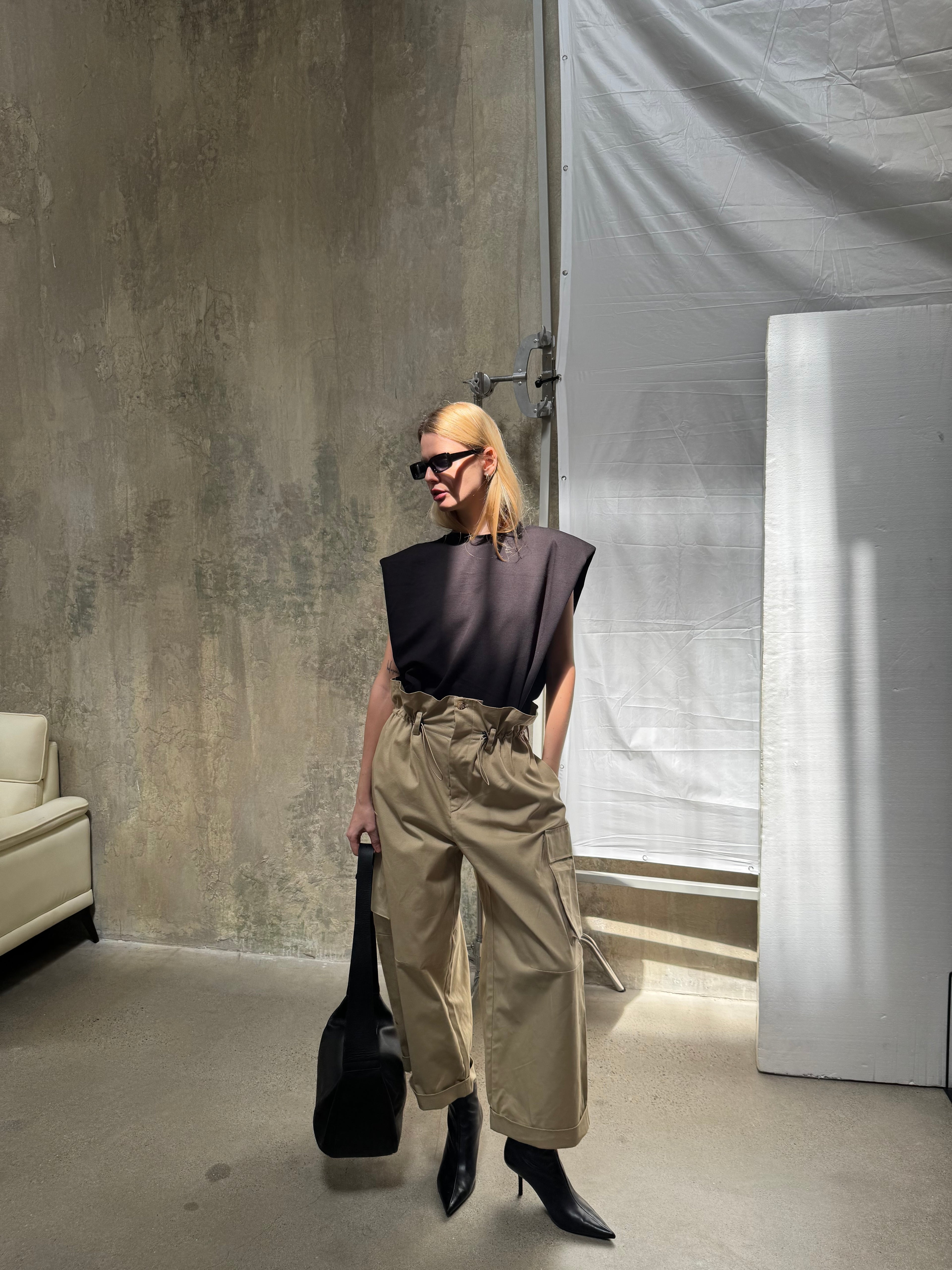 A REVIVE LOOK 19