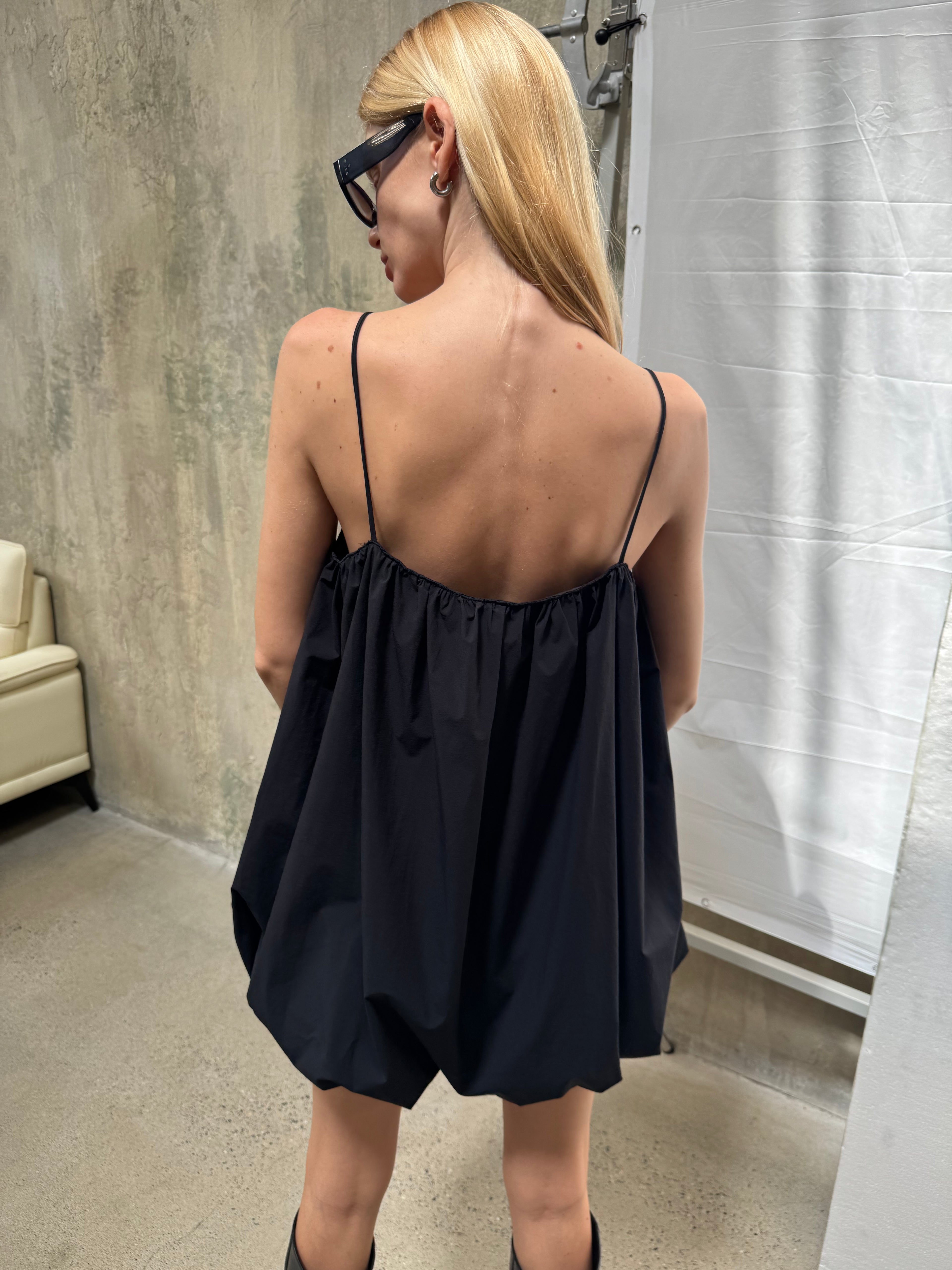 A REVIVE LOOK 24