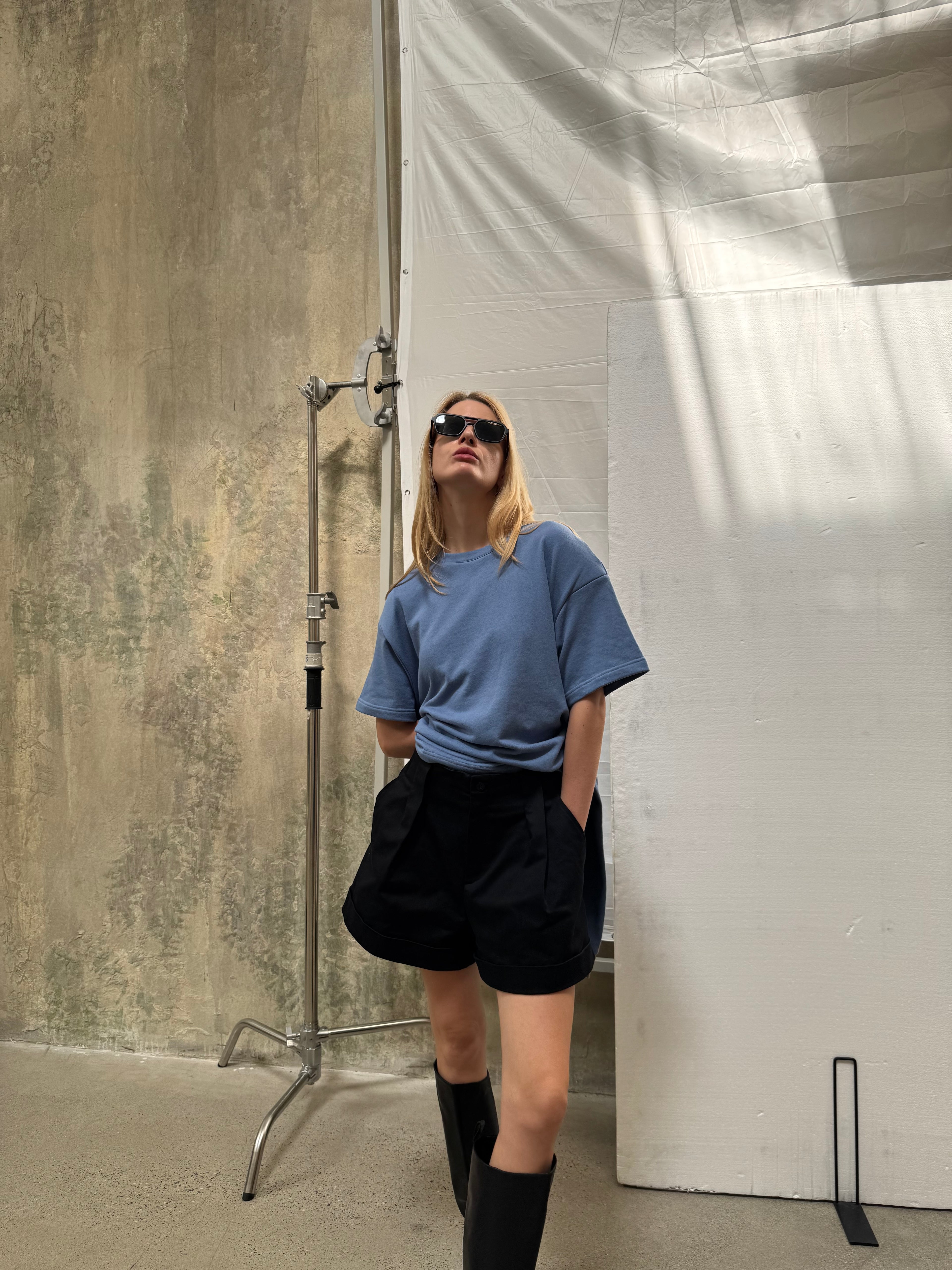 A REVIVE LOOK 23