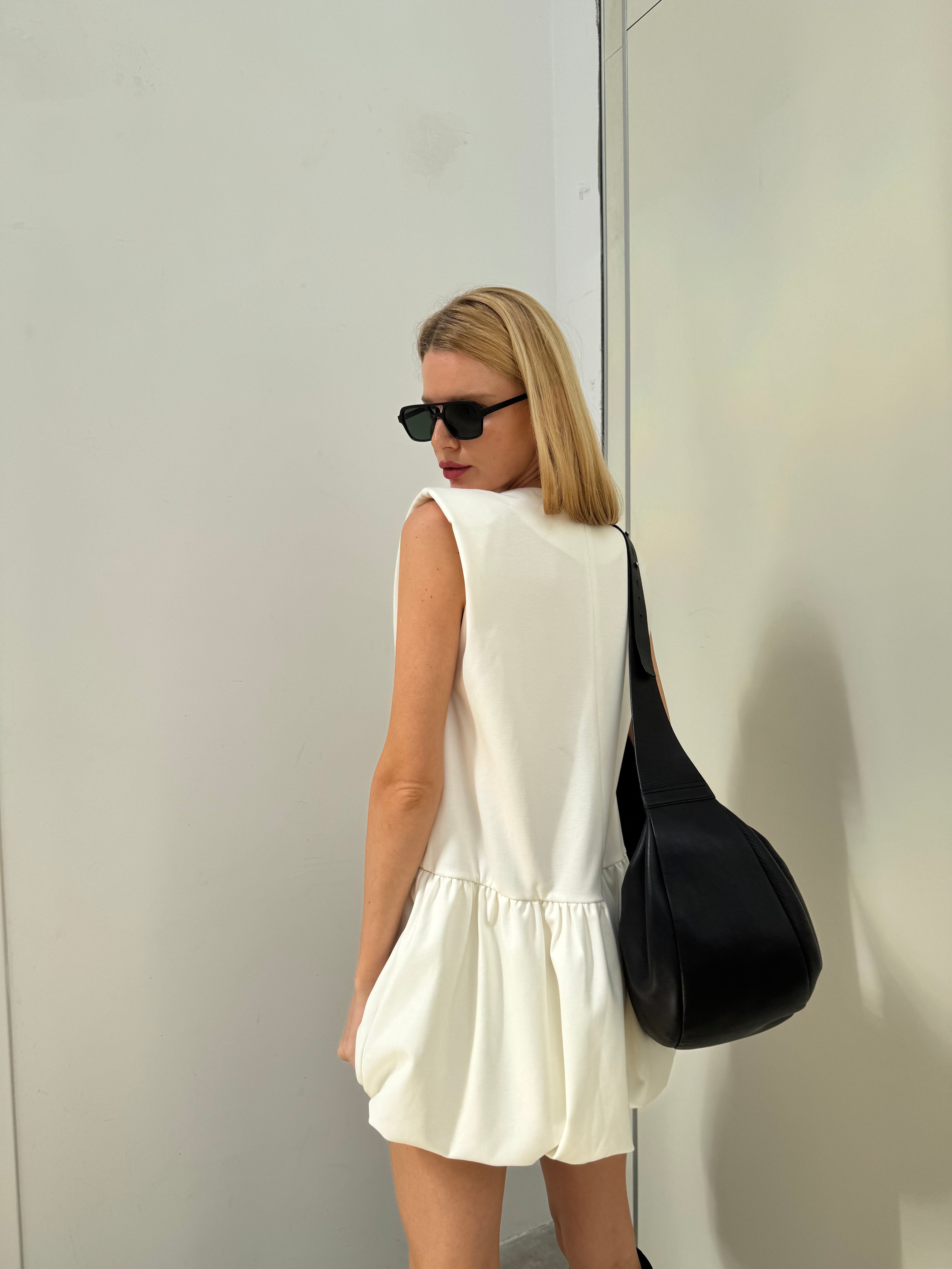 A REVIVE LOOK 29