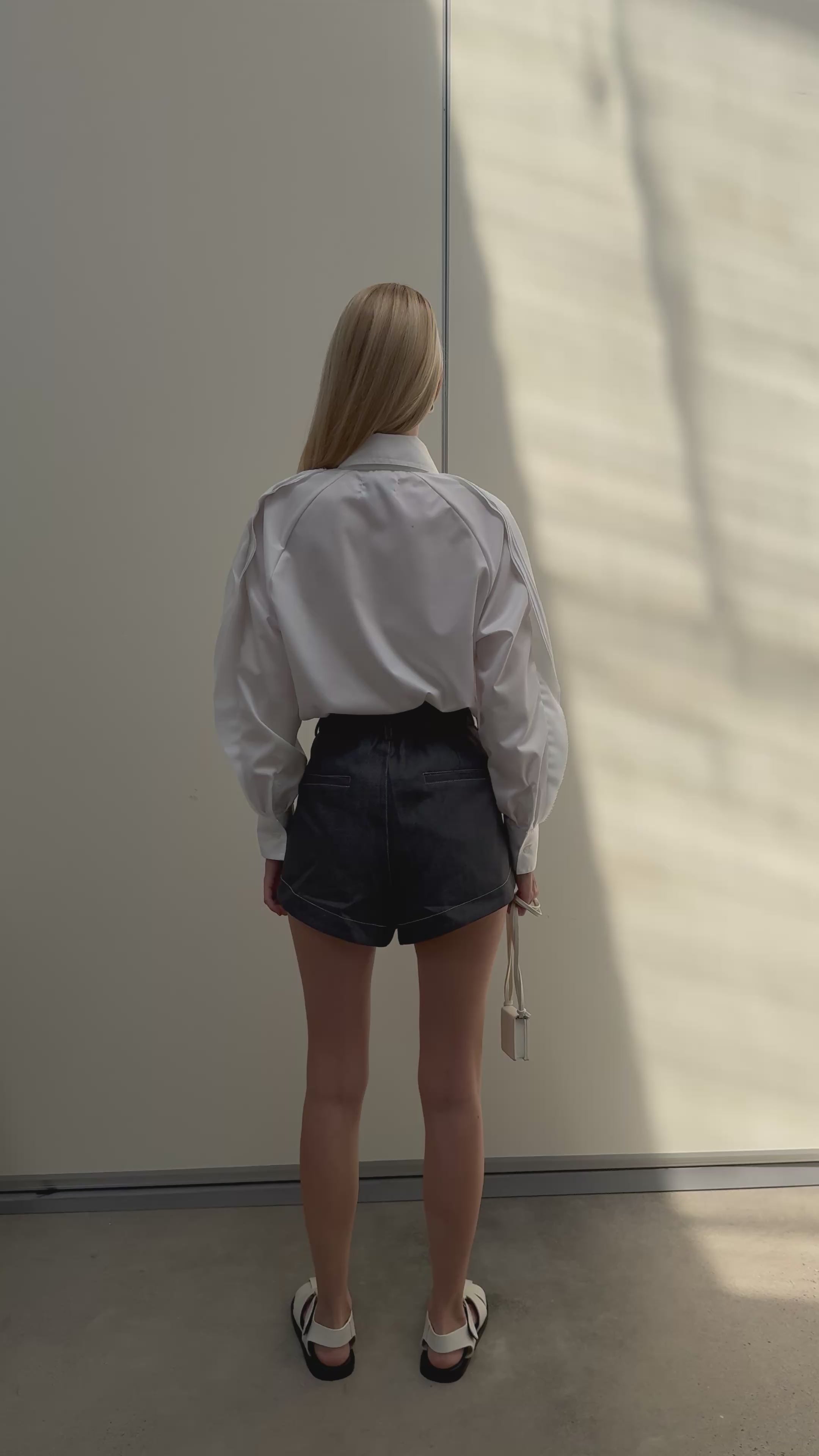 A REVIVE LOOK 06