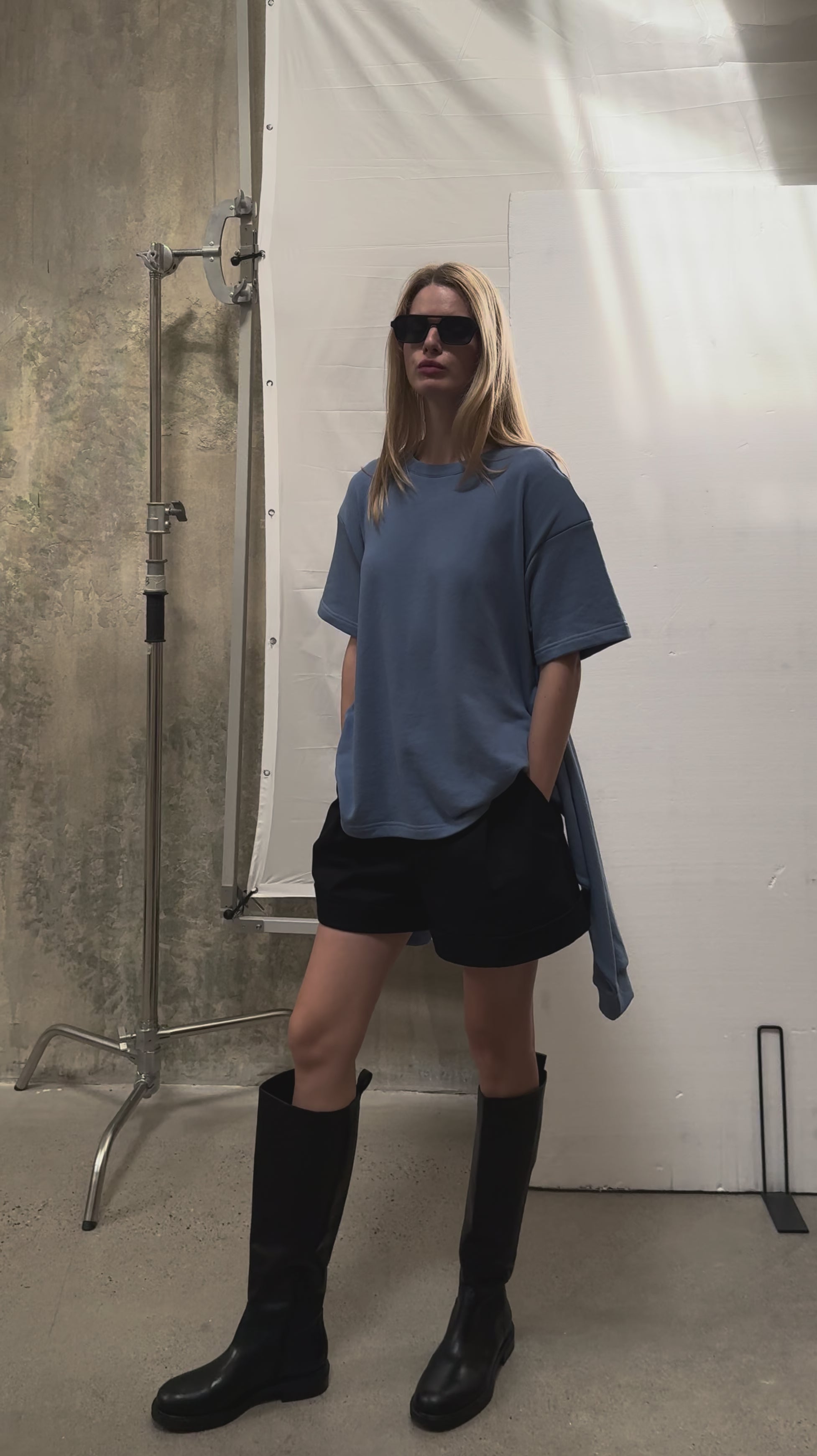 A REVIVE LOOK 23