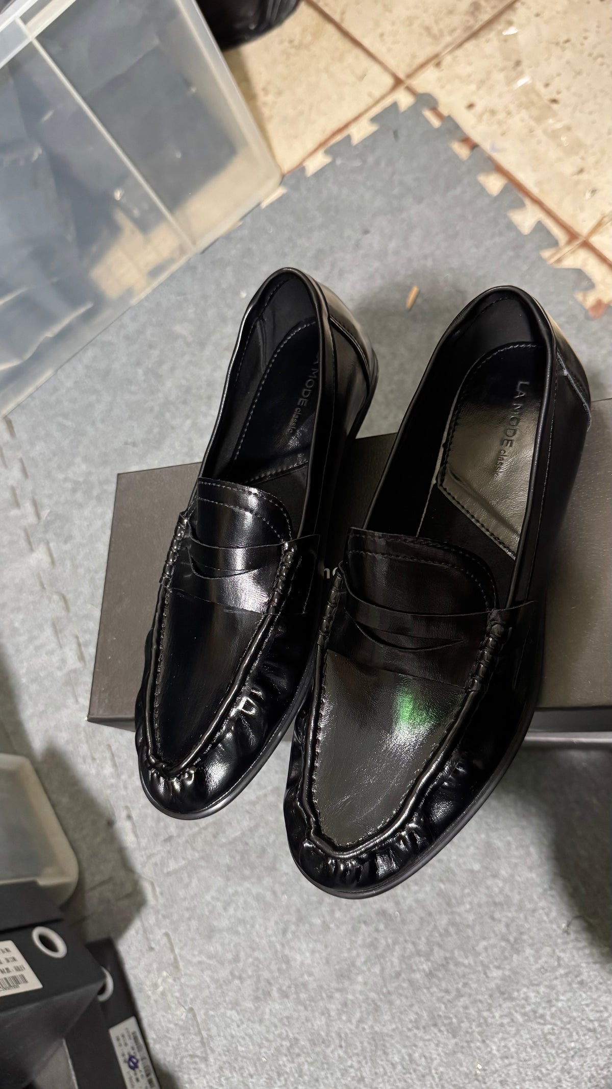 A QC PENNY LOAFER