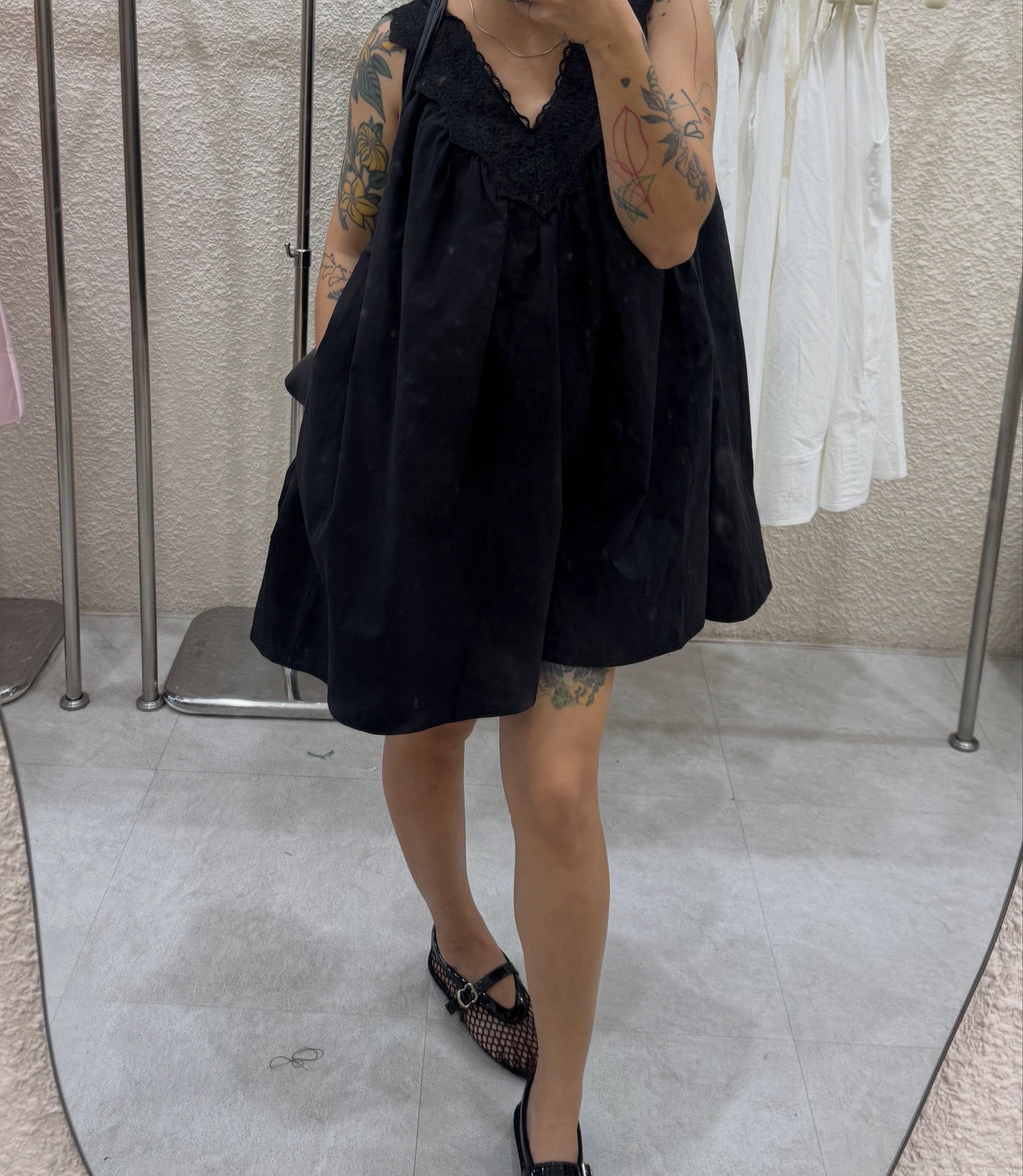 A QC DRESS V STU