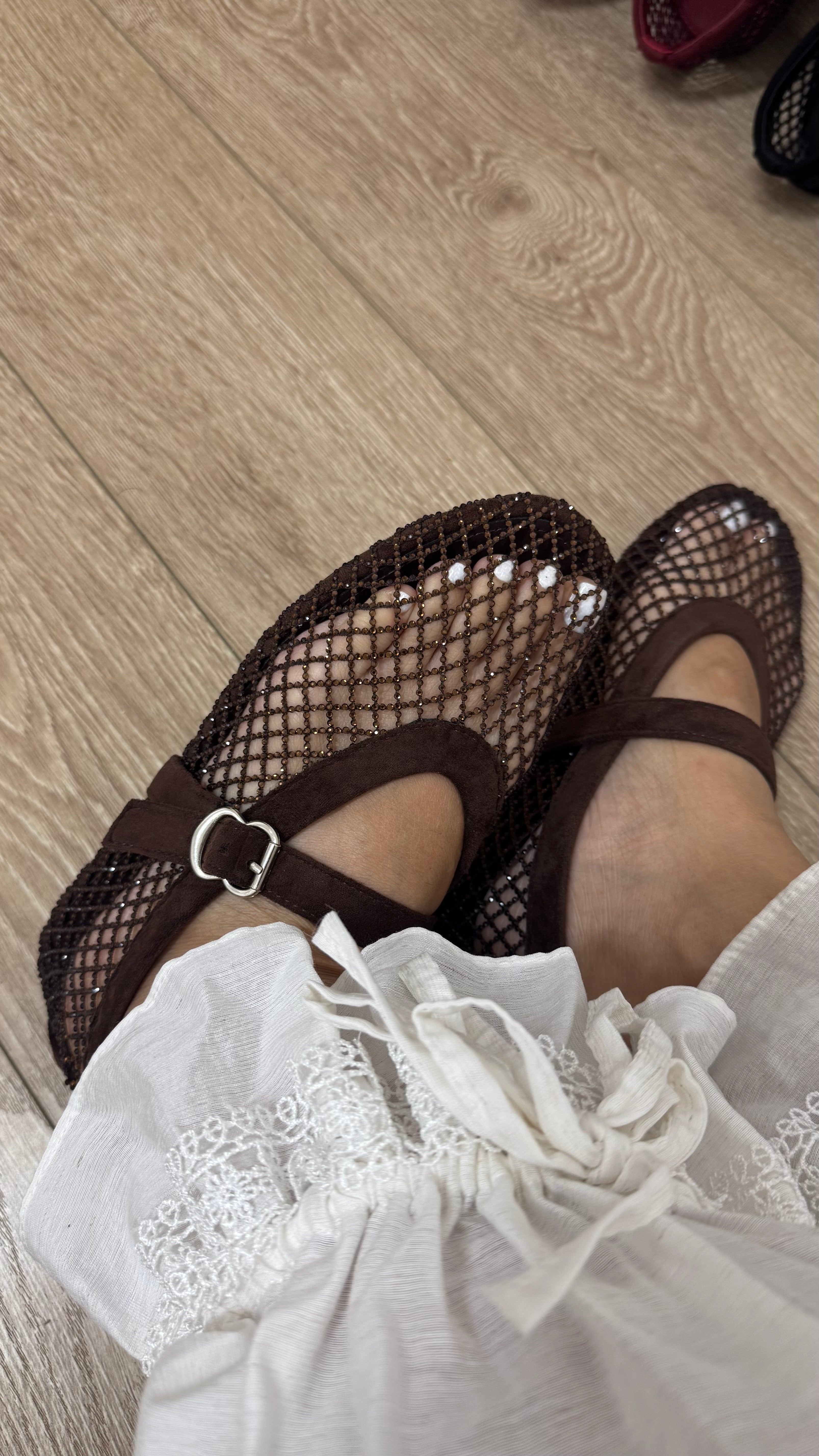 A MESH BLINK