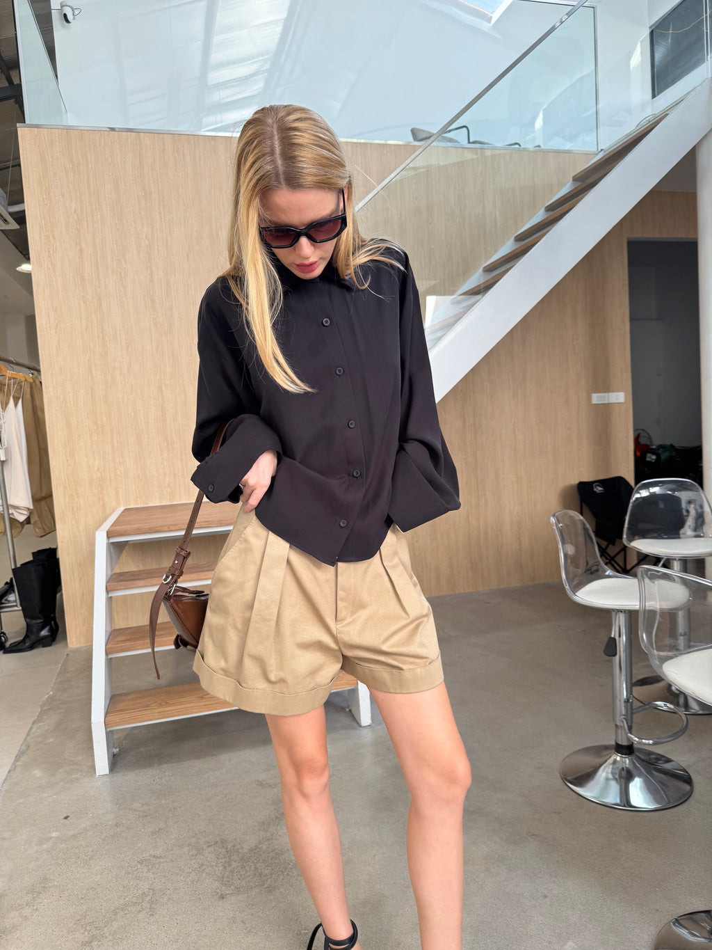 A REVIVE LOOK 21