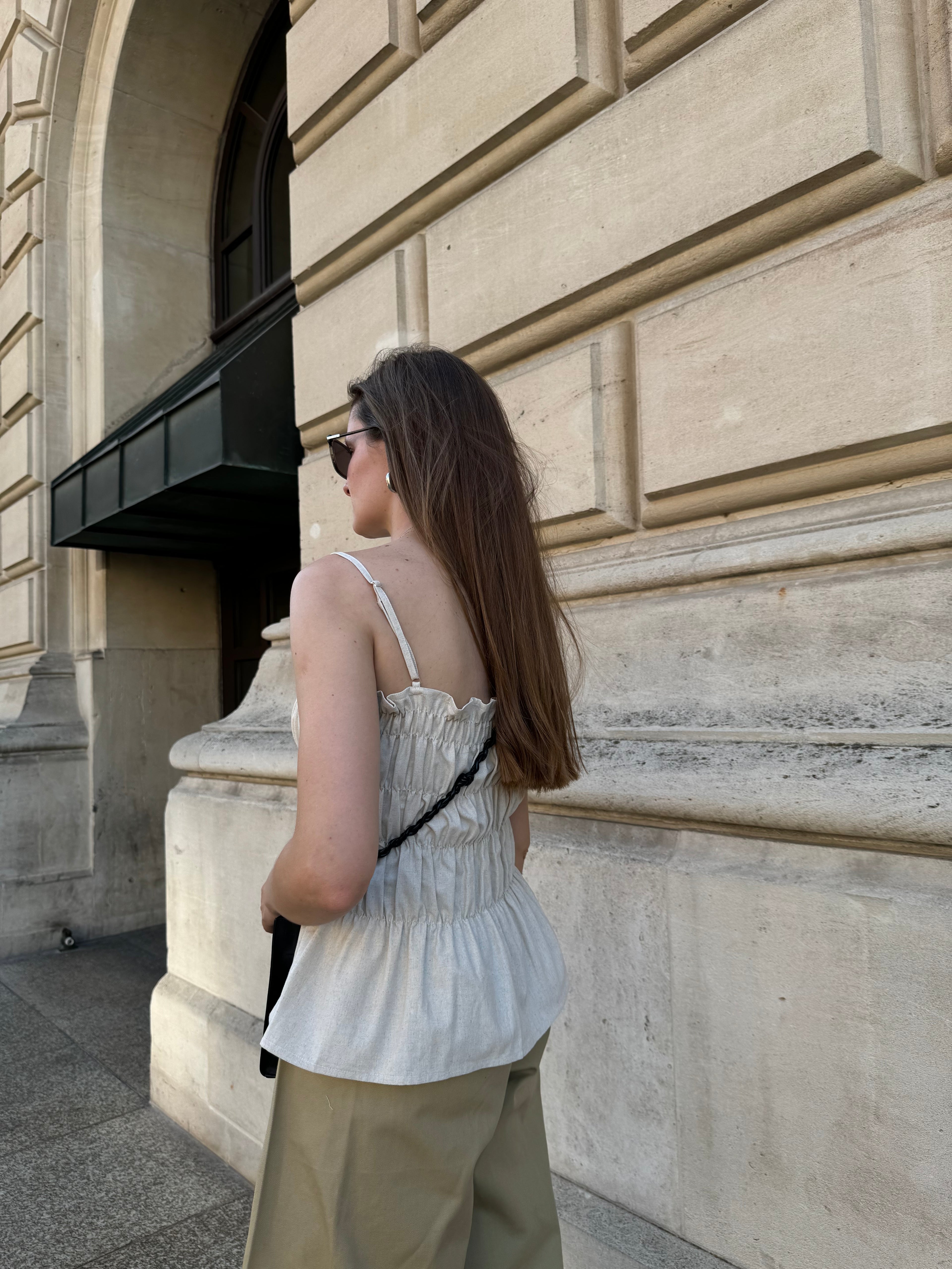 FOLD PANTS & WIRI TOP