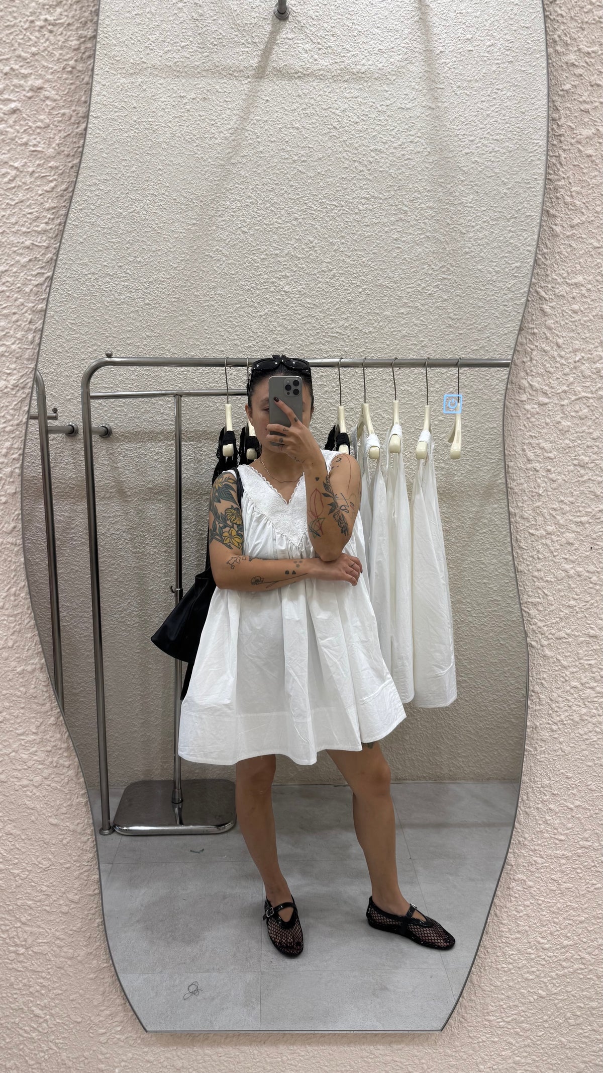 A QC DRESS V STU
