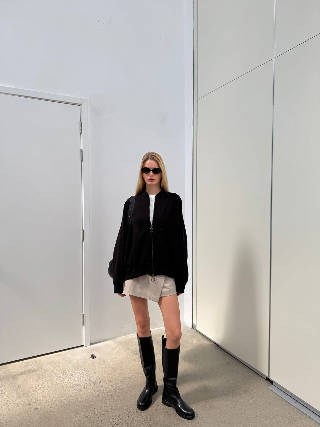 A REVIVE LOOK 27