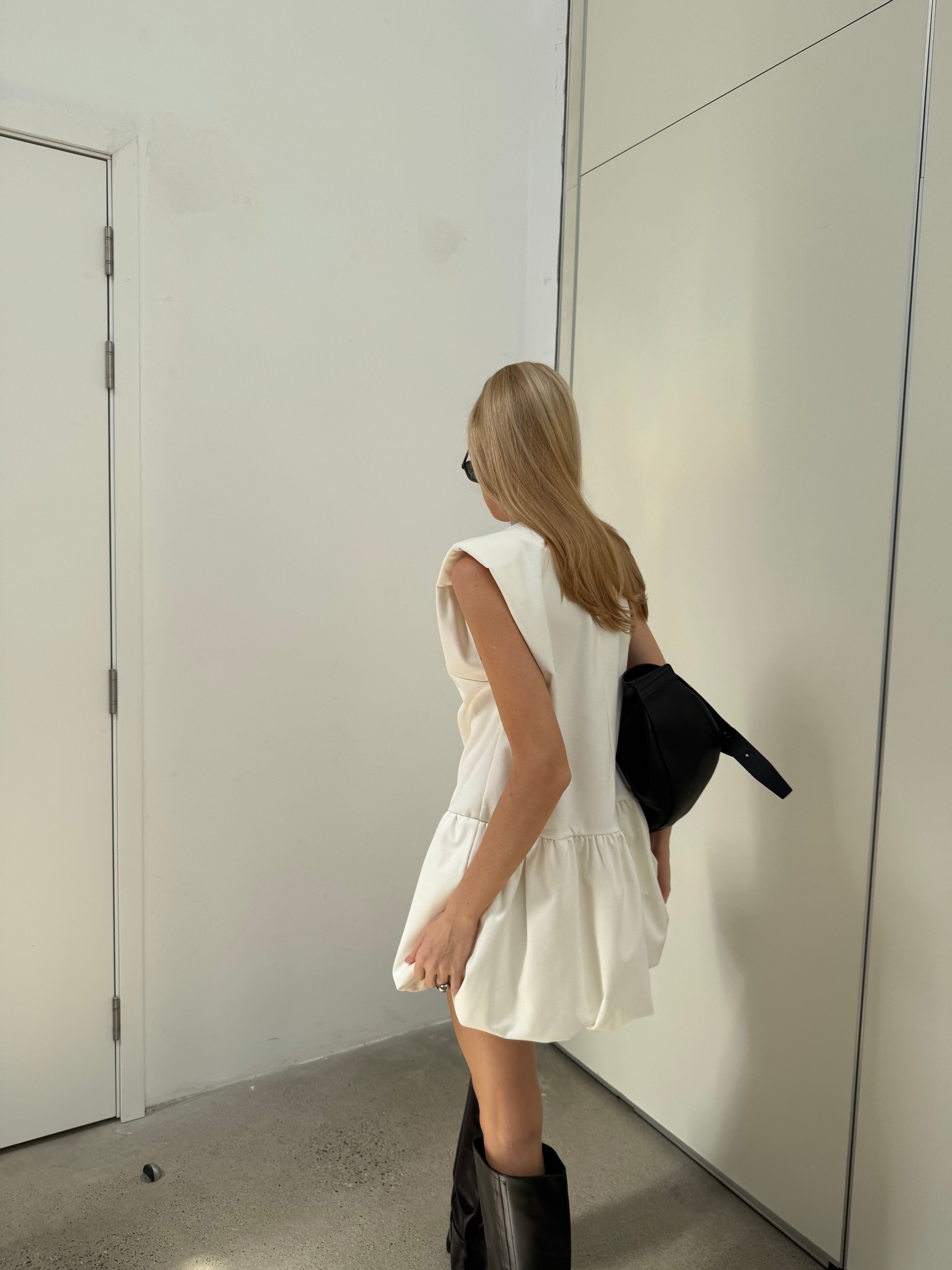 A REVIVE LOOK 29