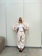 A REVIVE LOOK 17