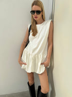 A REVIVE LOOK 29