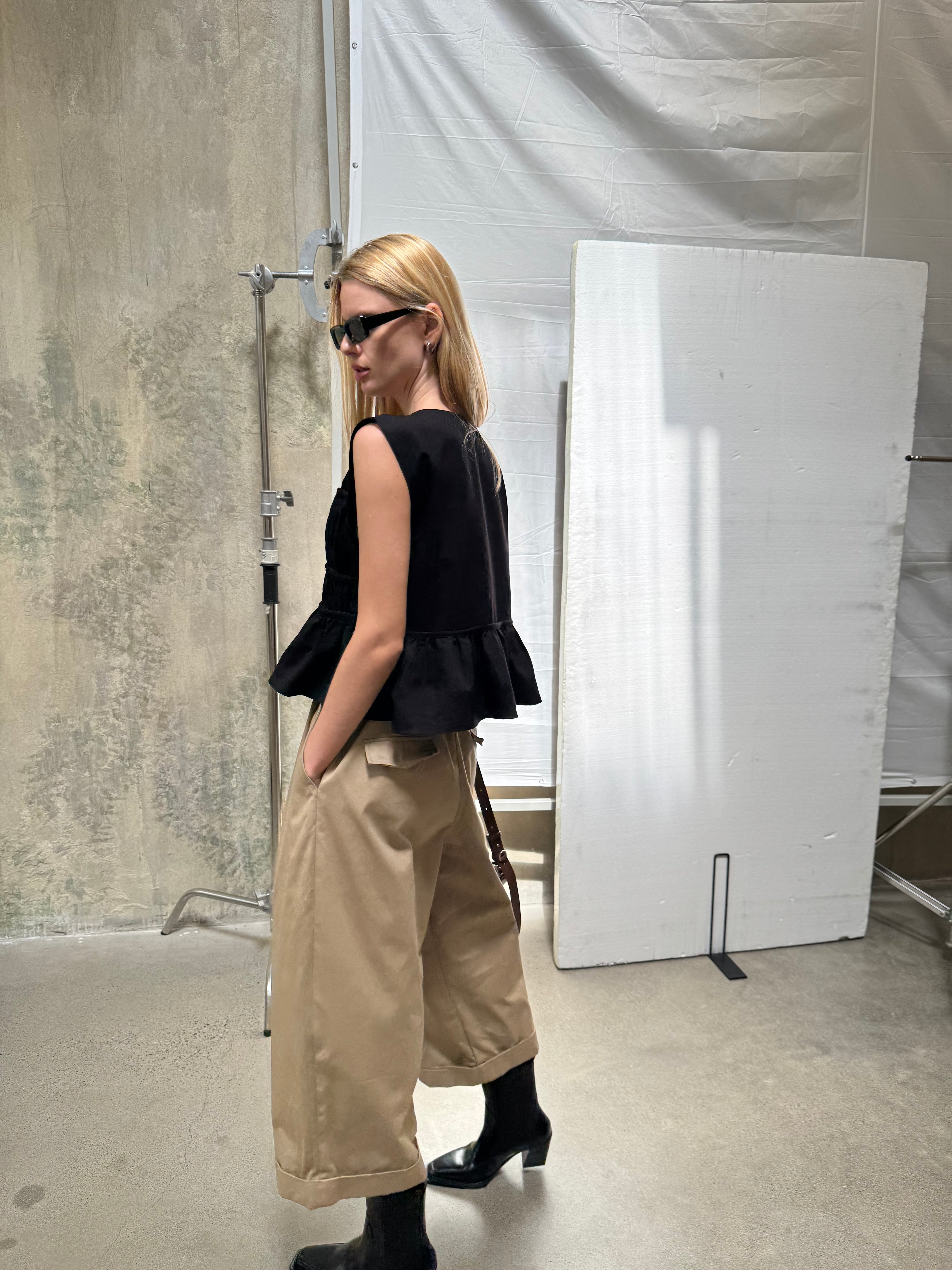 A REVIVE LOOK 11