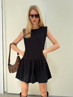 A REVIVE LOOK 28