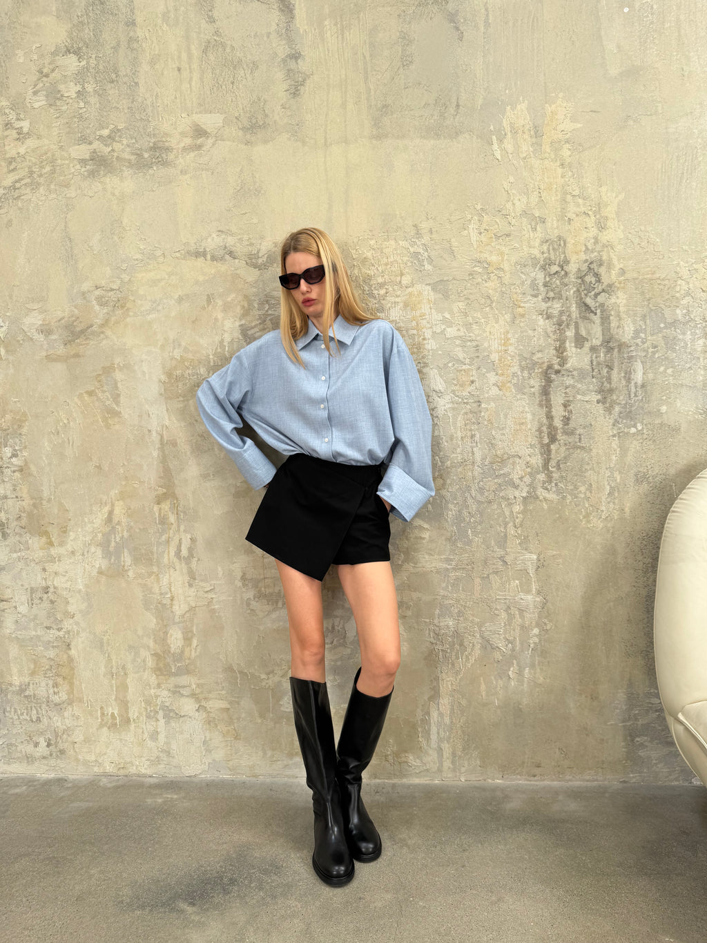 A REVIVE LOOK 14