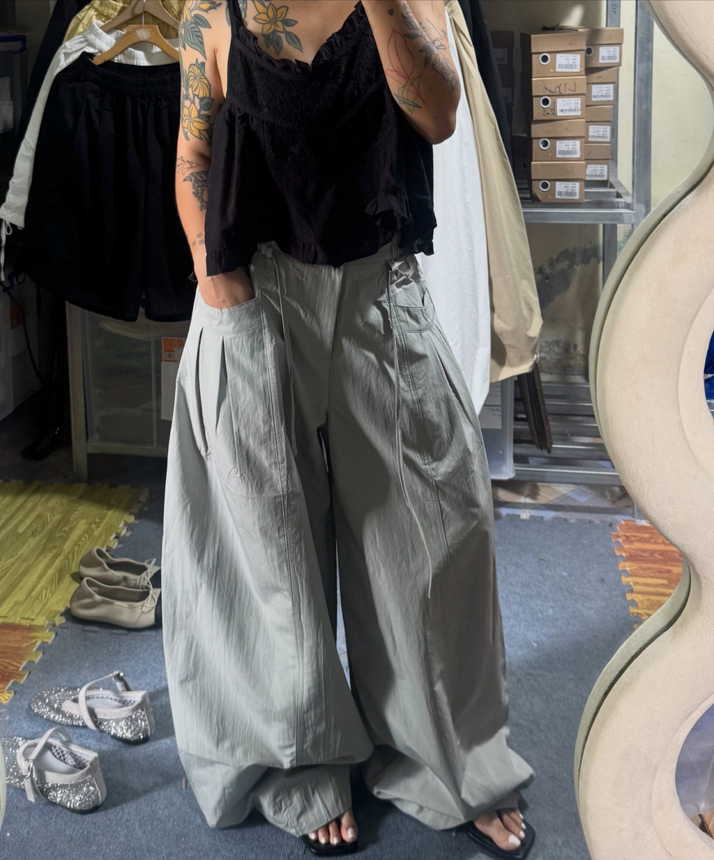 A QC BOM DAI PANTS / PRE - ORDER