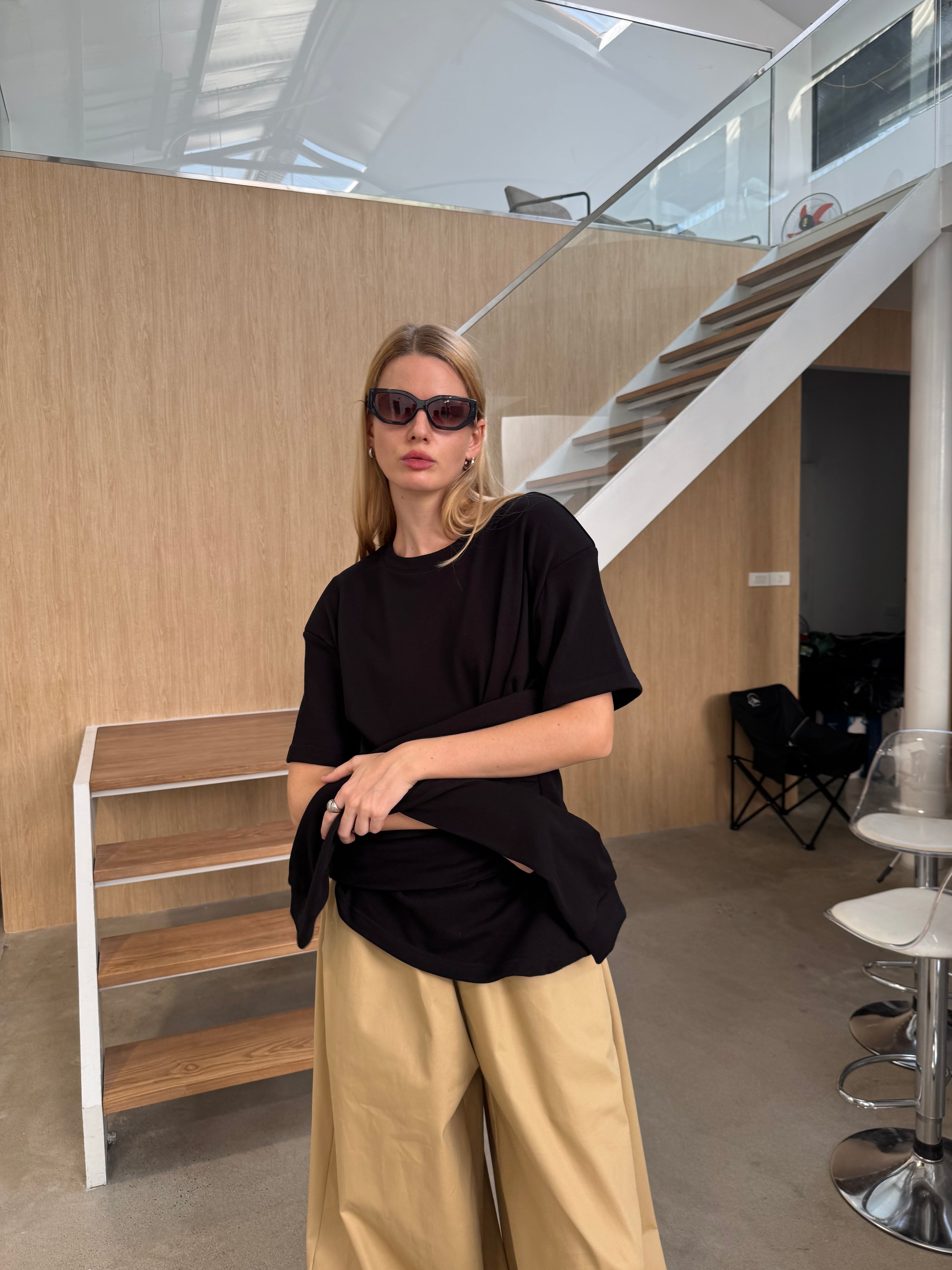A REVIVE LOOK 13