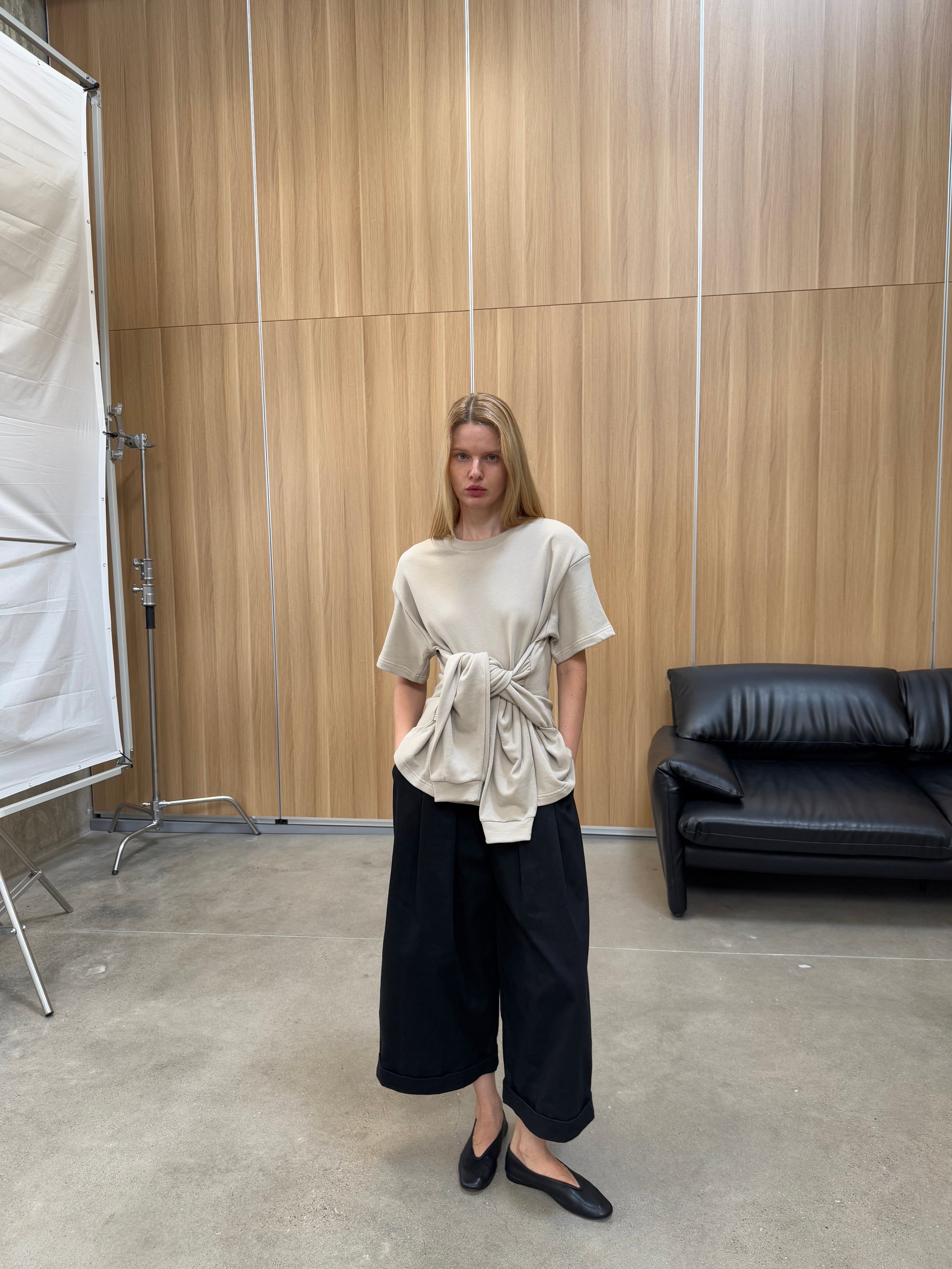 A REVIVE LOOK 04