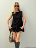 A REVIVE LOOK 28