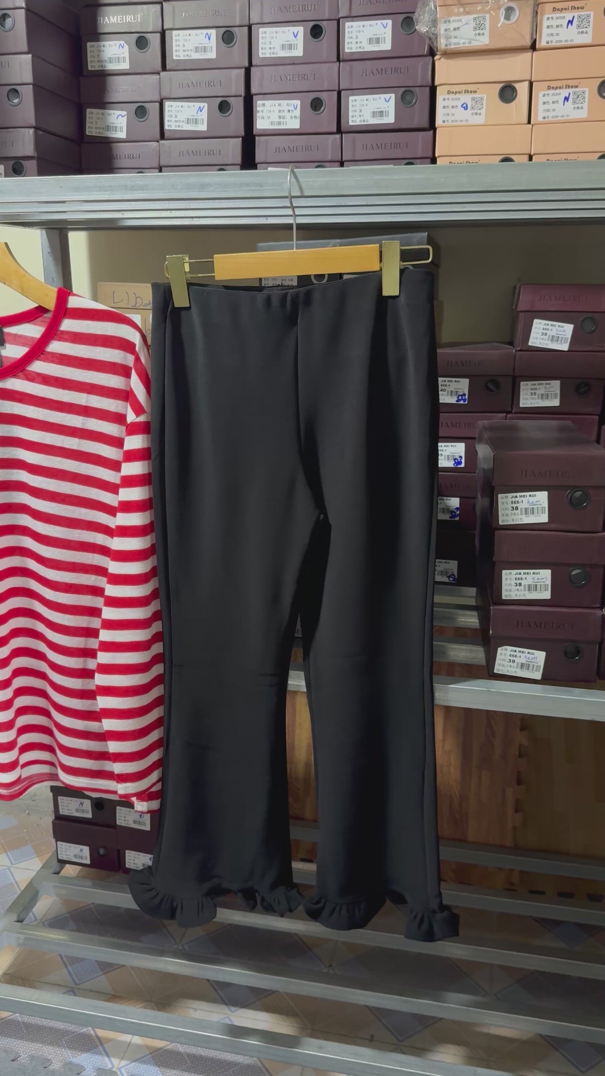 A QC CAPRIS XOE LONG